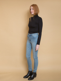 Джинси Cheap Monday модель 2074633abr_Голубой Фото
