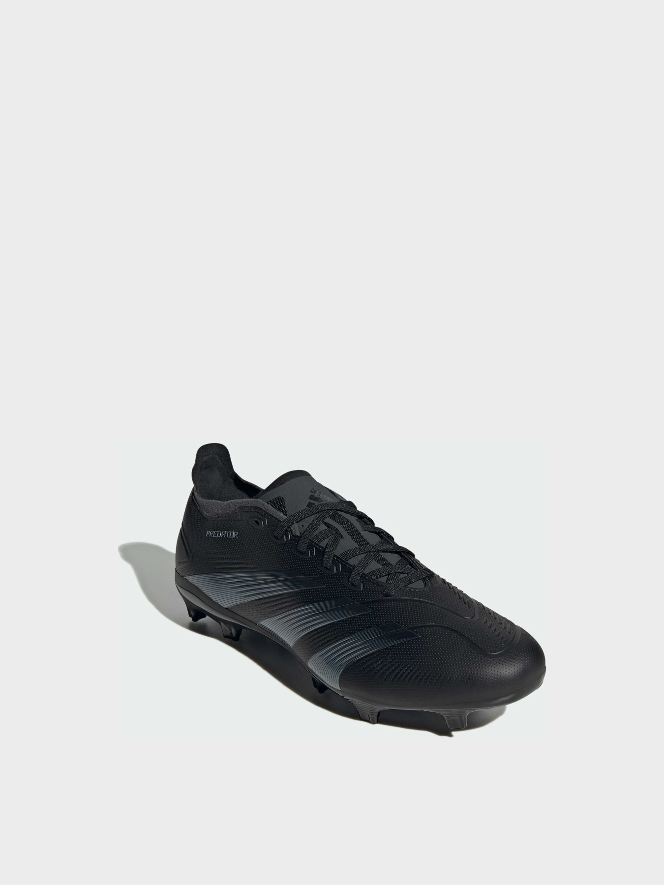 Кроссовки Adidas Predator модель IG7763 Фото