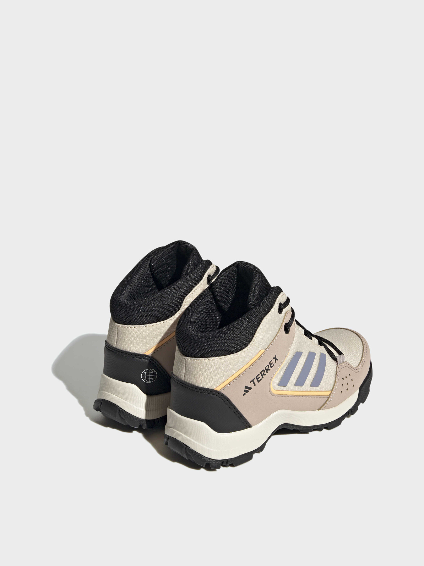Ботинки и сапоги Adidas модель HQ5820 Фото