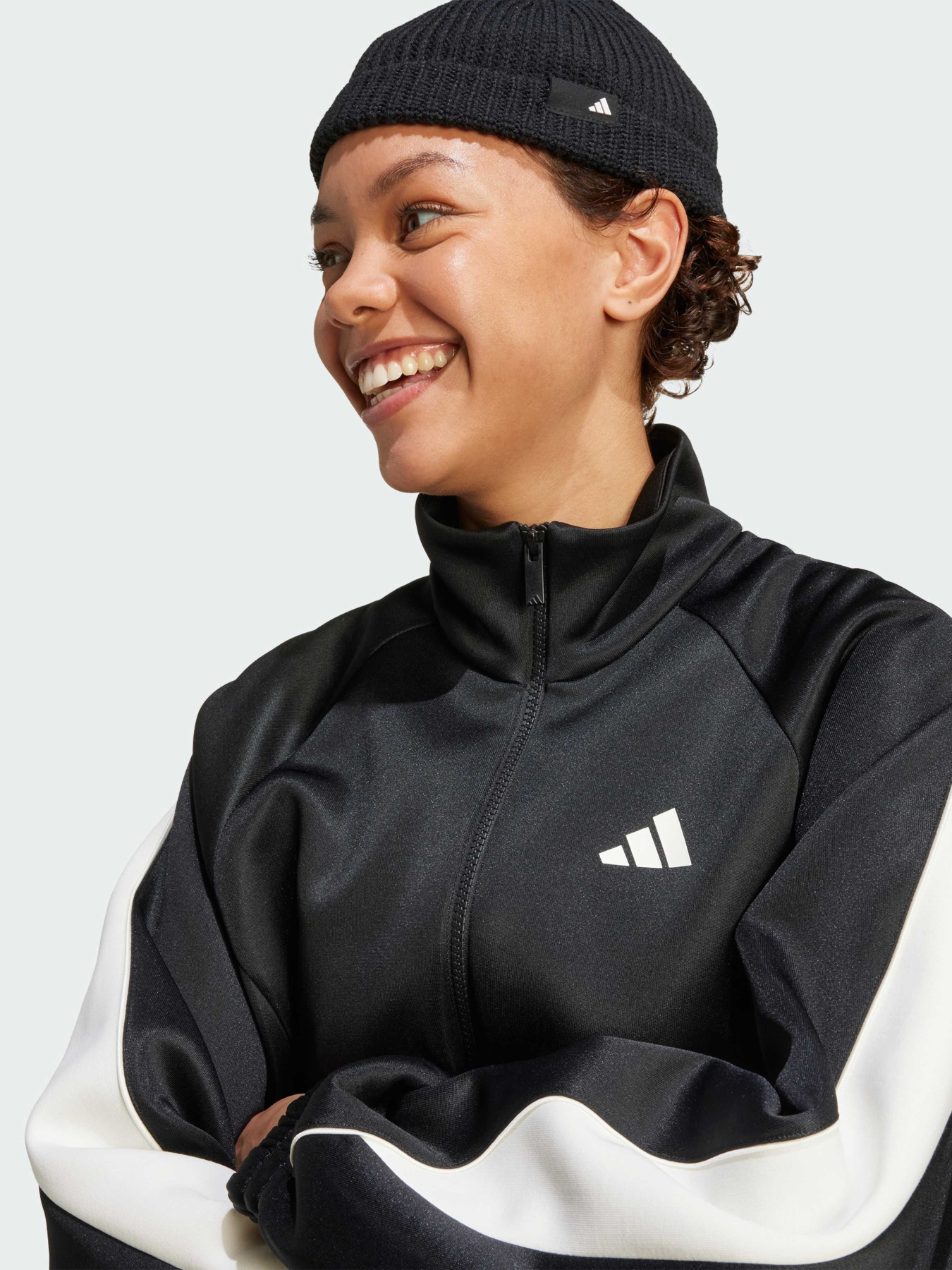 Худі та світшоти Adidas модель JL6886 Фото