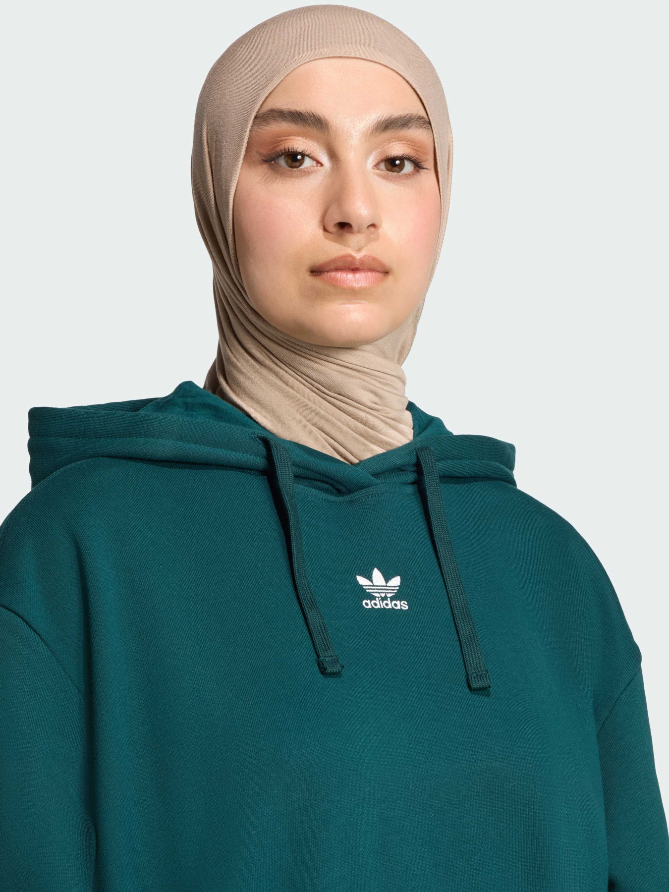 Худи и свитшоты Adidas модель JX7757 Фото