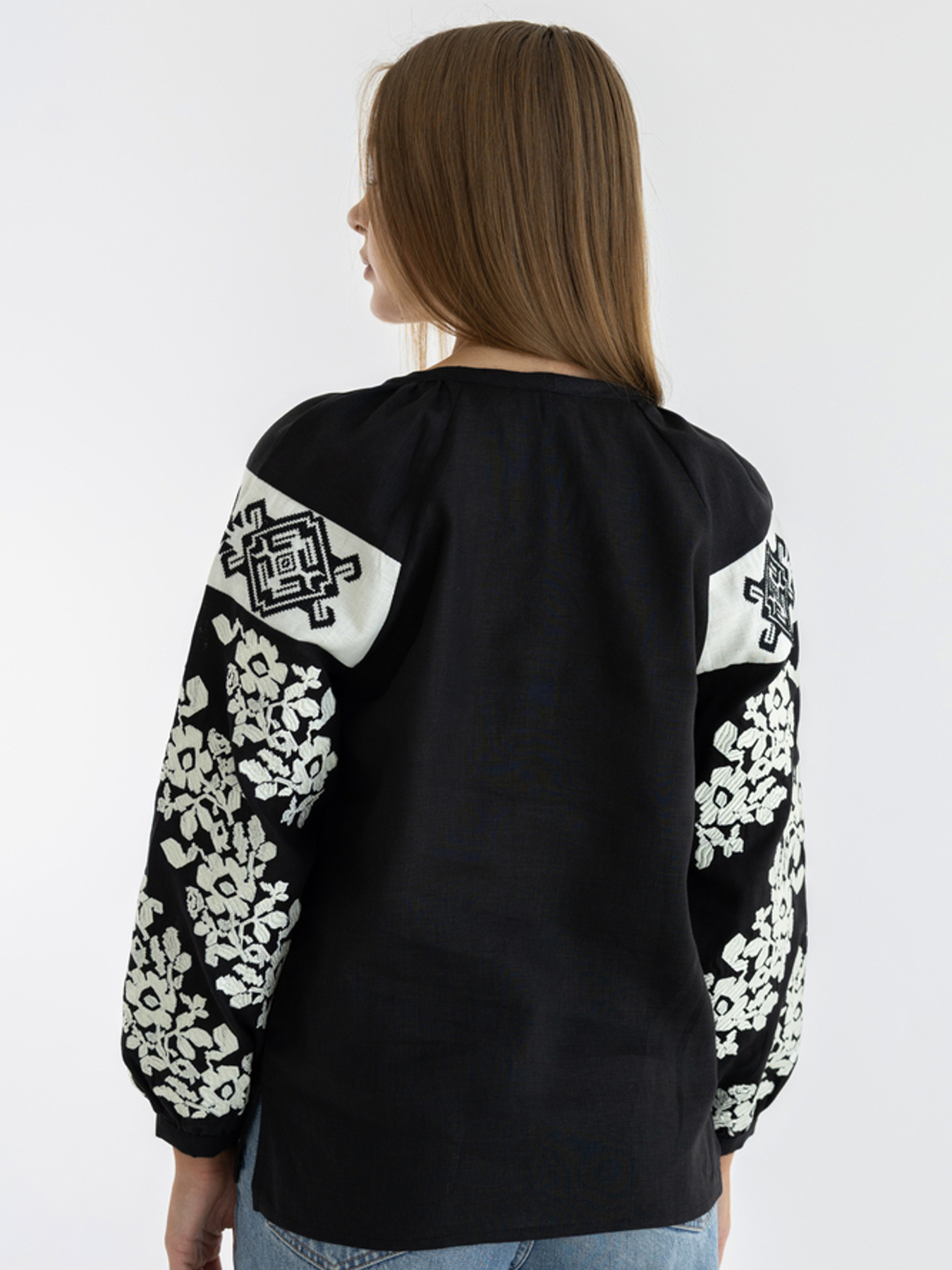 Вишиванки Folk Moda модель fm2140-chornij Фото