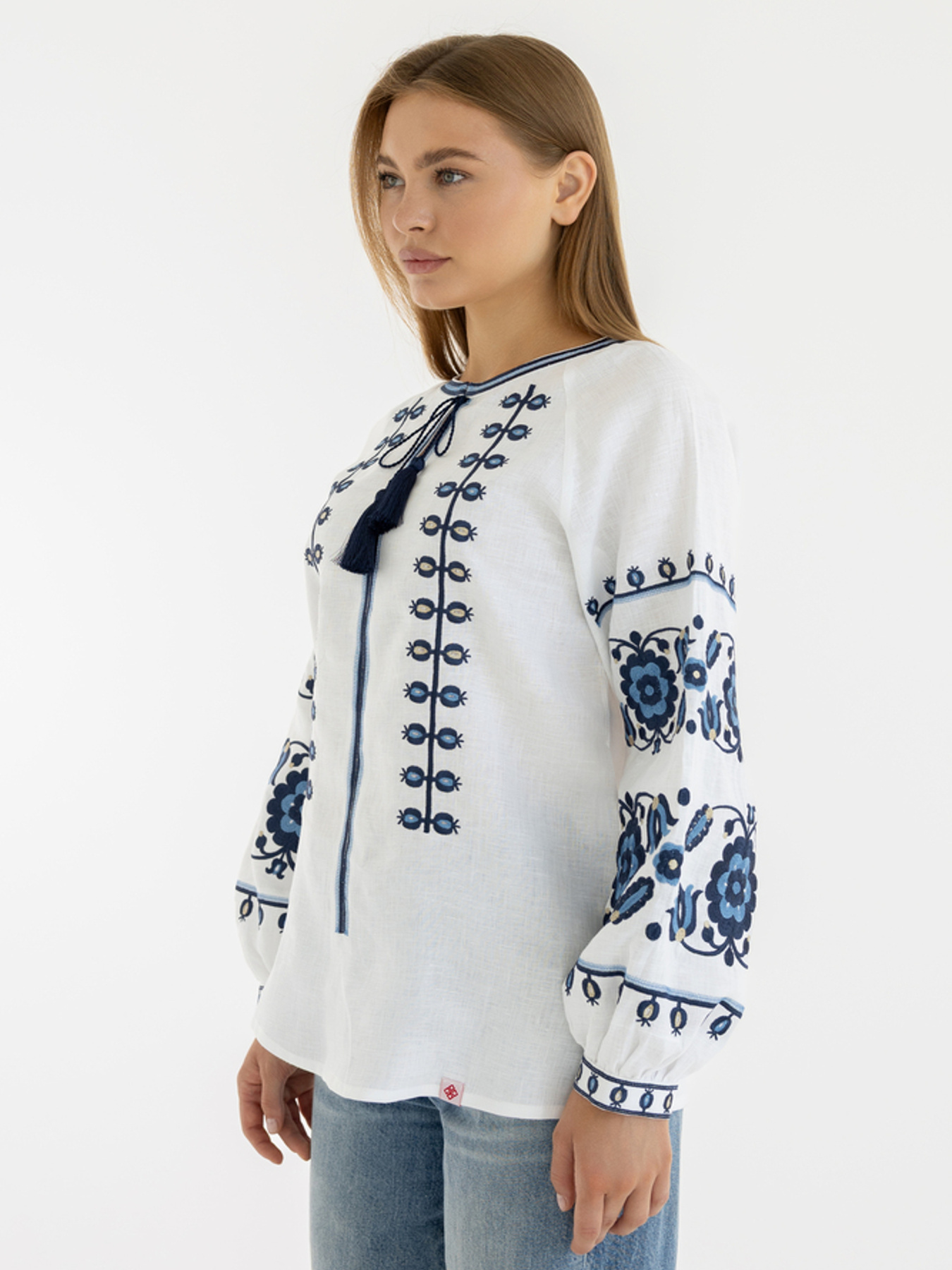 Вышиванки Folk Moda модель fm2137-blij Вышиванки Folk Moda модель fm2137-blij Фото