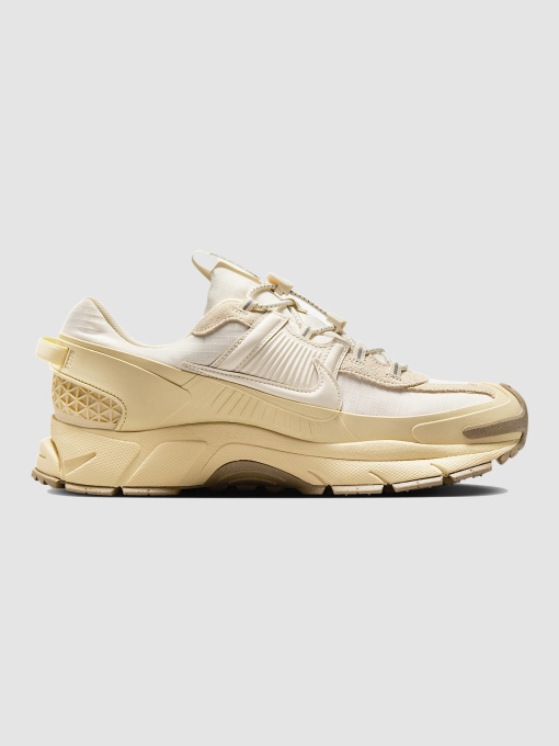 Кросівки NIKE Zoom Vomero Roam модель FV2295-101 Фото