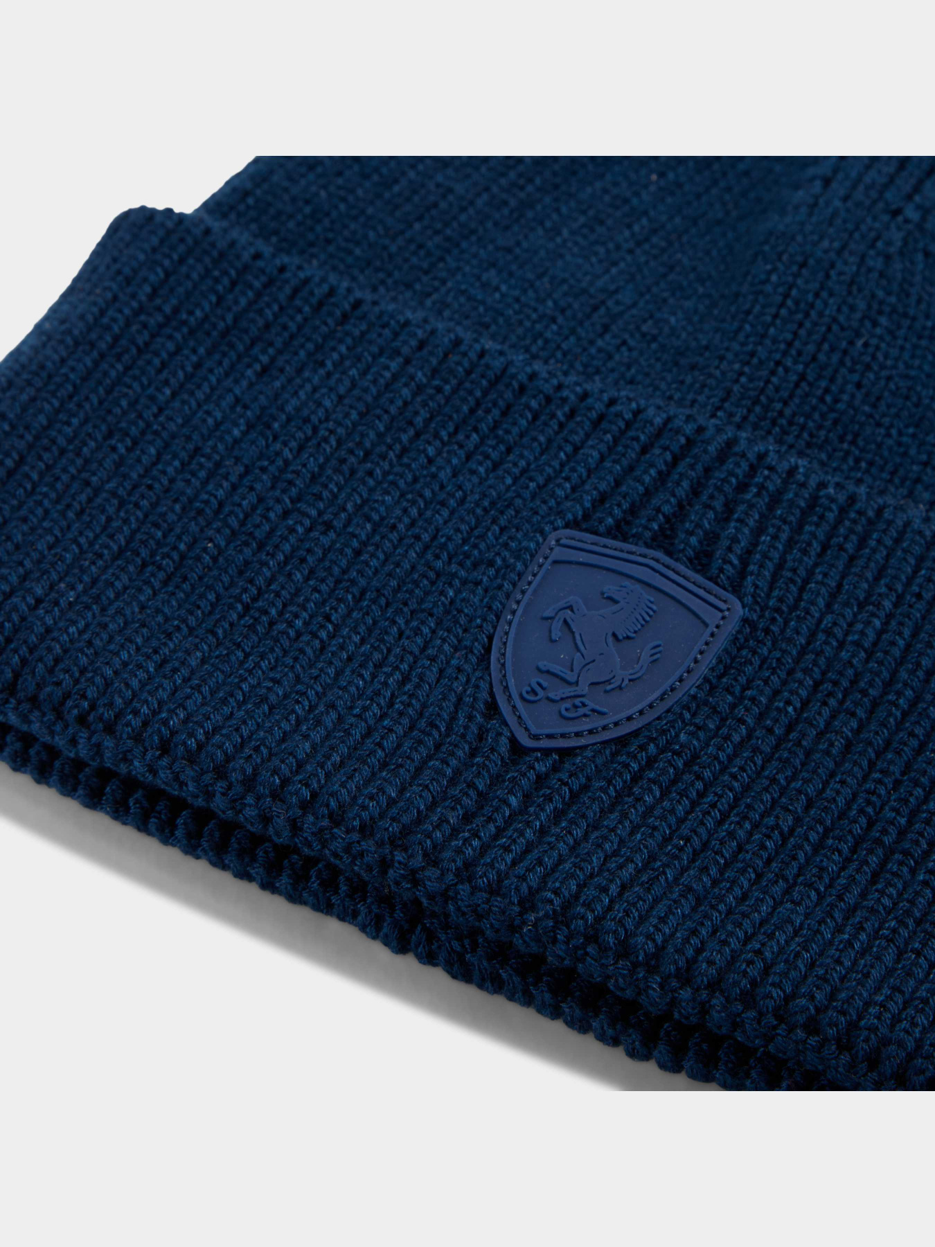 Шапки та кепки PUMA Ferrari Pro Mid Crown Beanie модель 026428 Фото
