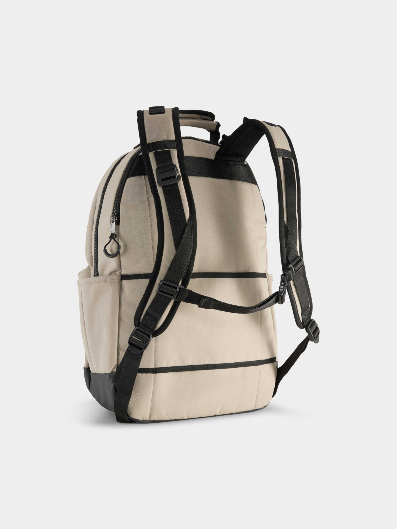 Рюкзаки PUMA Mmq Backpack модель 091813 Рюкзаки PUMA Mmq Backpack модель 091813 Фото