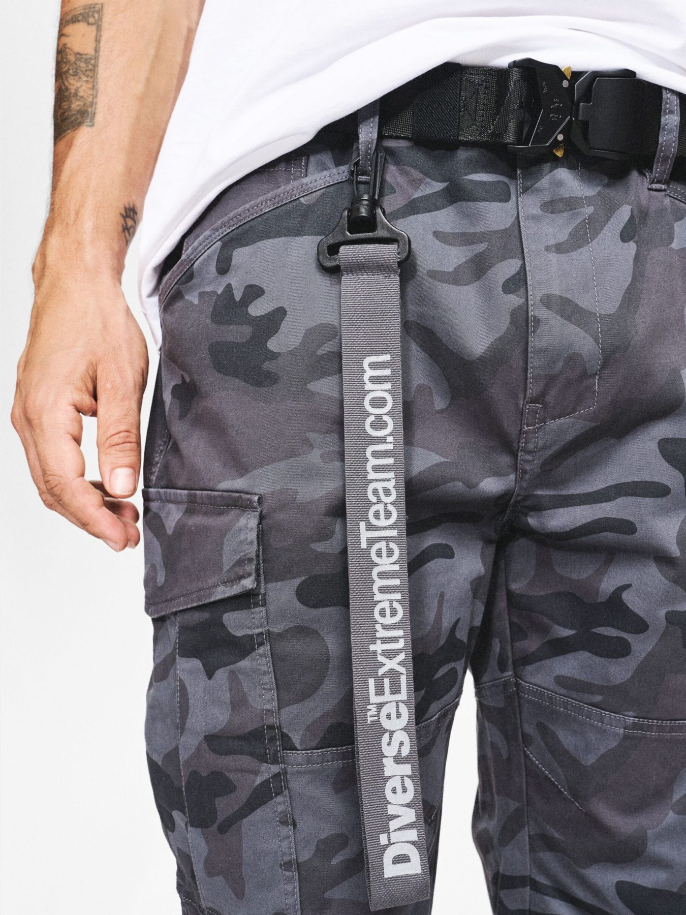 Штани DIVERSE Dkr Cargo 256 модель 10048078 Фото