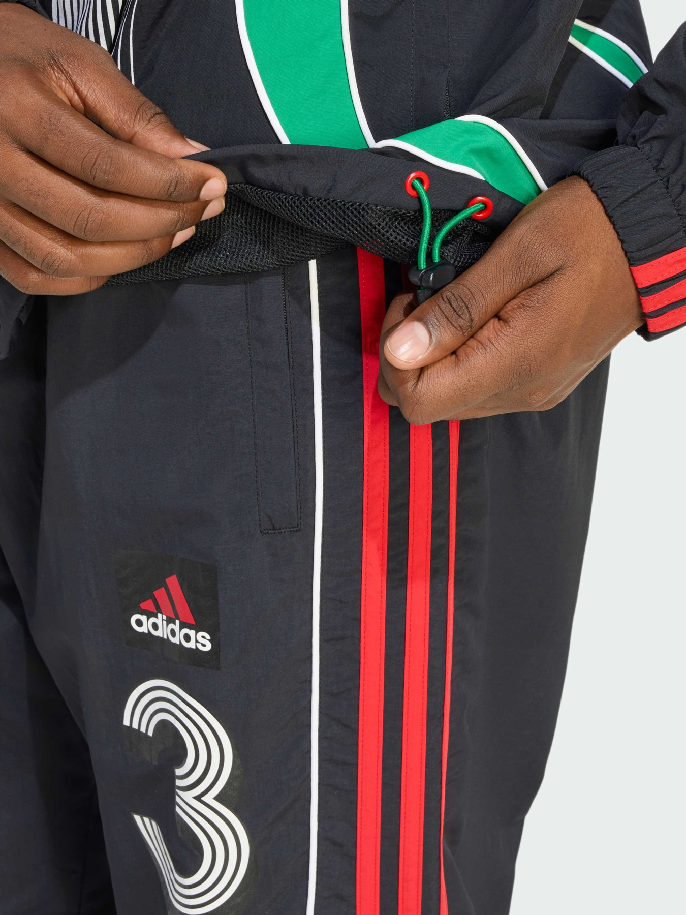 Худи и свитшоты Adidas модель KG5078 Фото