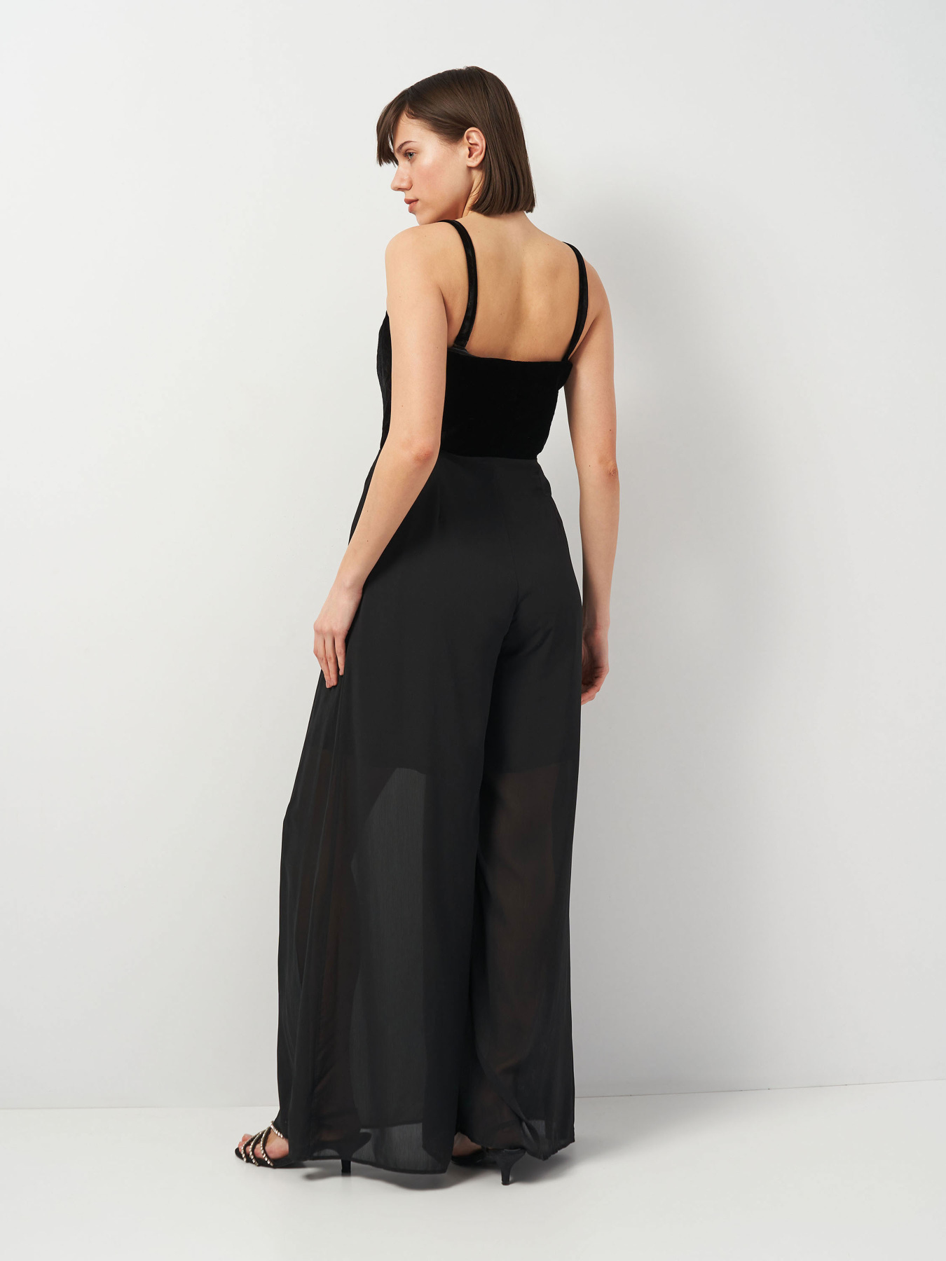 Комбінезони H&M модель 2369871wer_Черный Фото