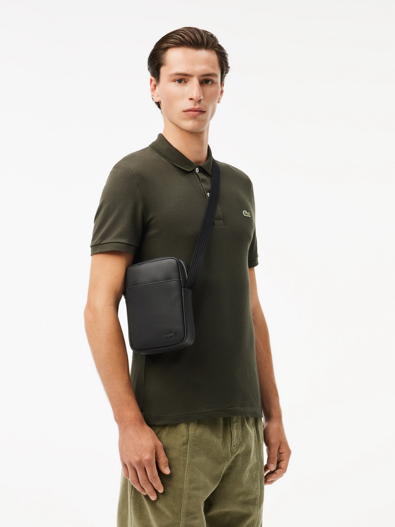 Сумки Lacoste модель NH4422HC000 Сумки Lacoste модель NH4422HC000 Фото