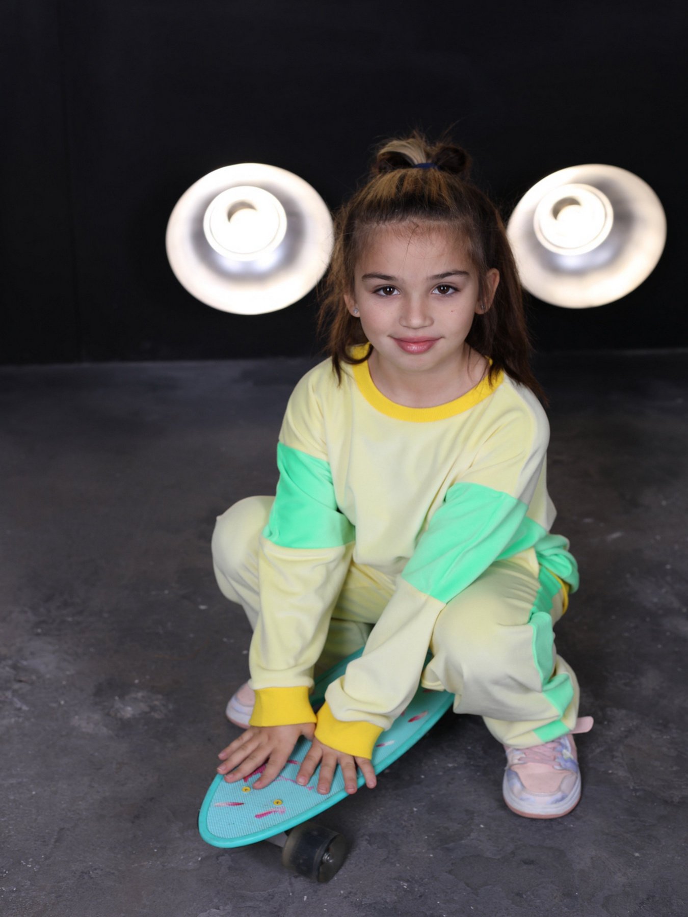 Костюми ISSA Plus модель CD-467_yellowlightgreen Фото