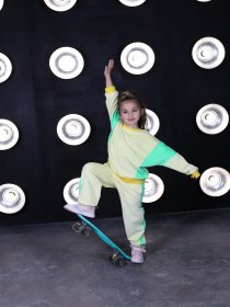Костюми ISSA Plus модель CD-467_yellowlightgreen Фото