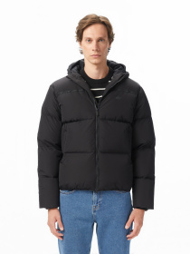 Куртки и дубленки Lacoste модель BH2608031 Фото