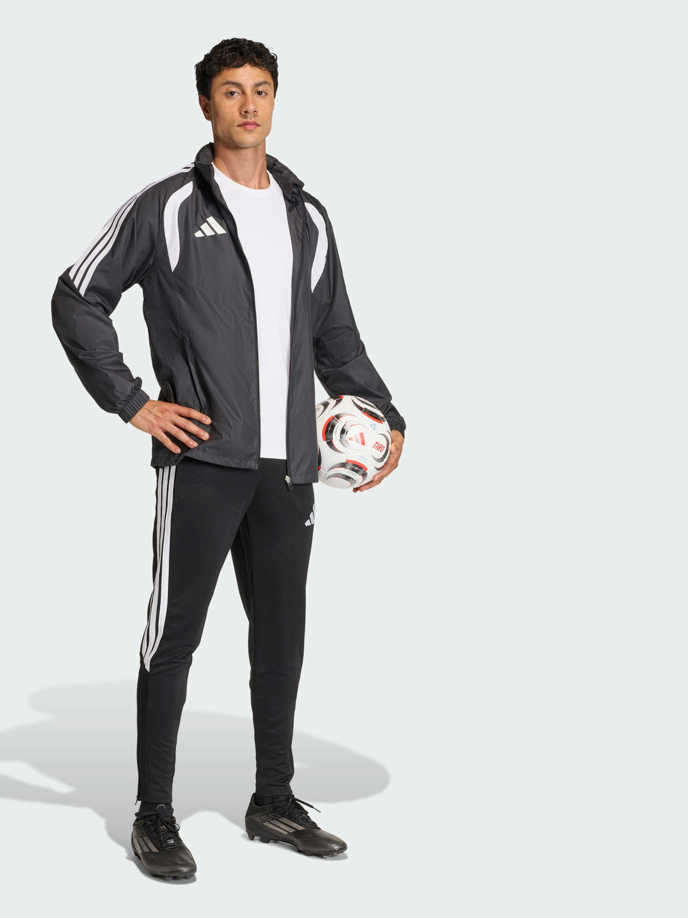 Куртки и дубленки Adidas Tiro модель JY9733 Фото