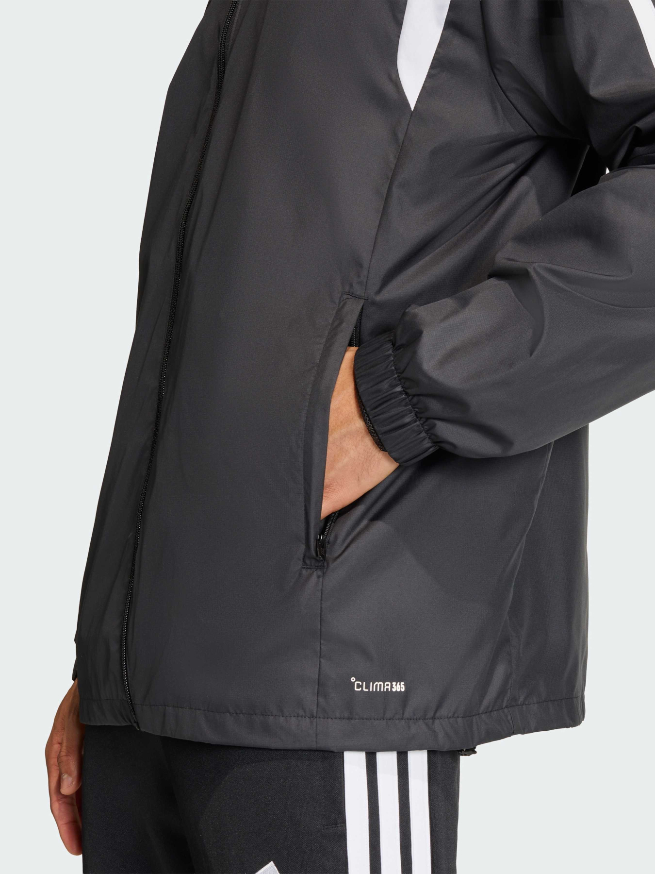 Куртки и дубленки Adidas Tiro модель JY9733 Фото