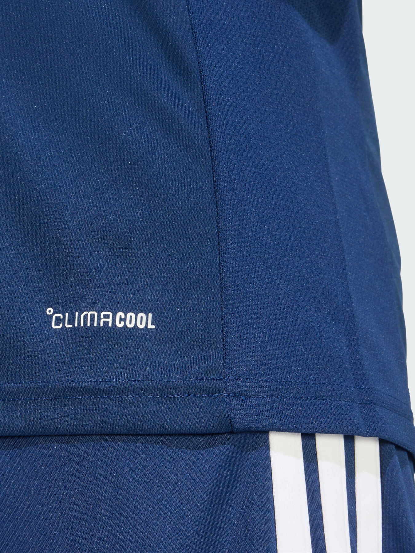Футболки і поло Adidas Tiro модель KB1360 Футболки і поло Adidas Tiro модель KB1360 Фото