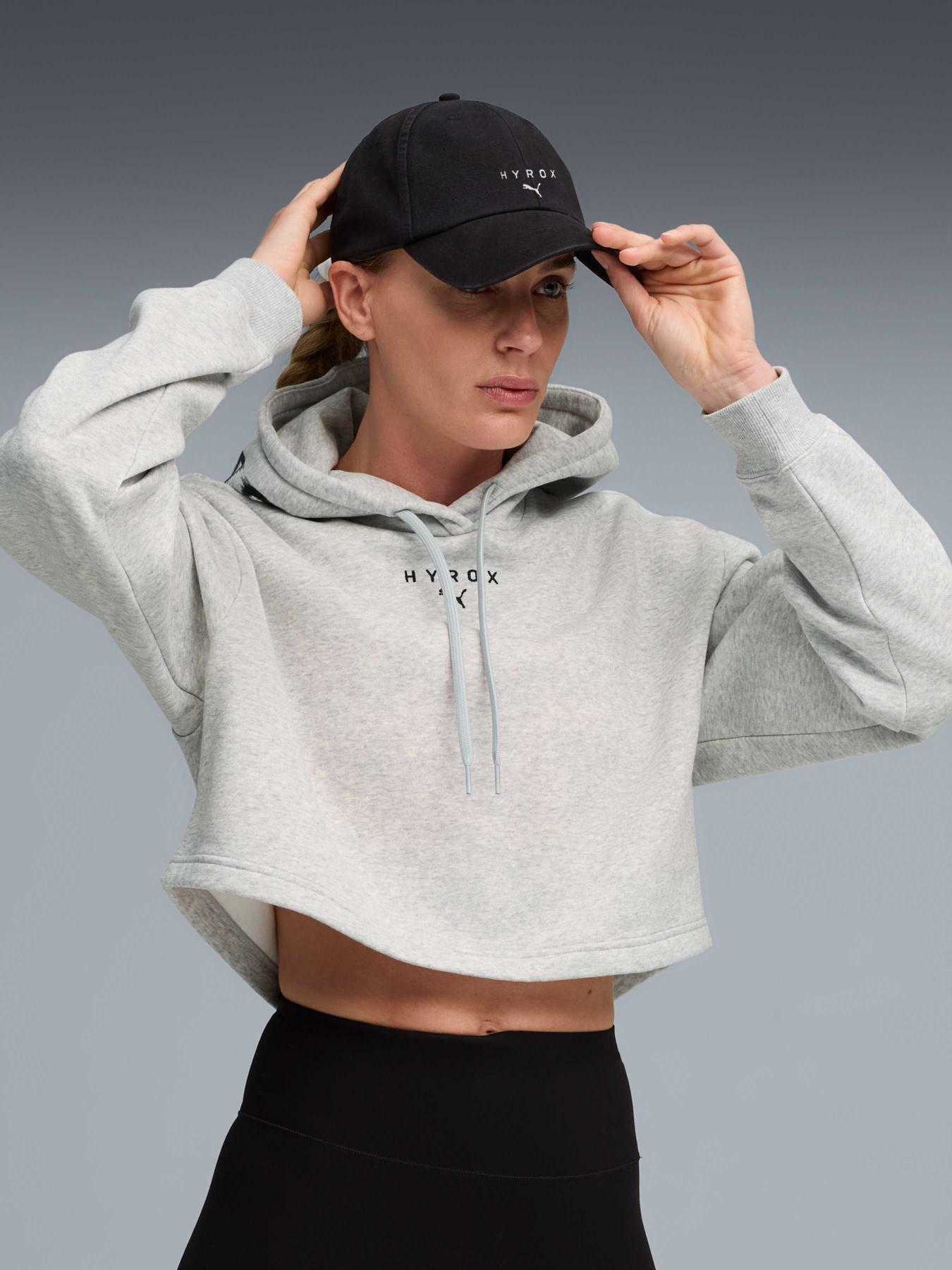 Худи и свитшоты PUMA W Hyrox Heavyweight Hoodie модель 527641 Худи и свитшоты PUMA W Hyrox Heavyweight Hoodie модель 527641 Фото