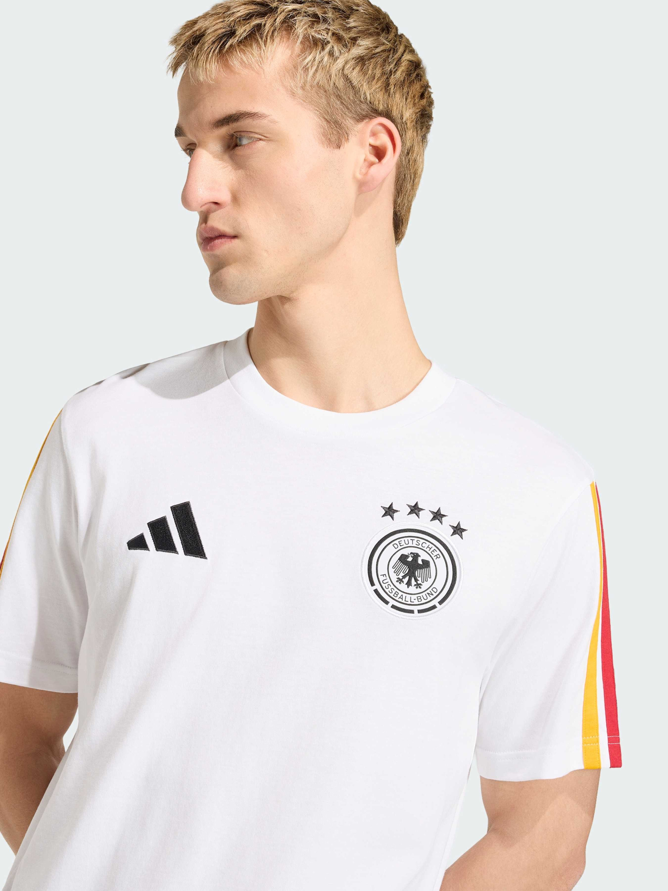Футболки и поло Adidas модель KB4401 Футболки и поло Adidas модель KB4401 Фото