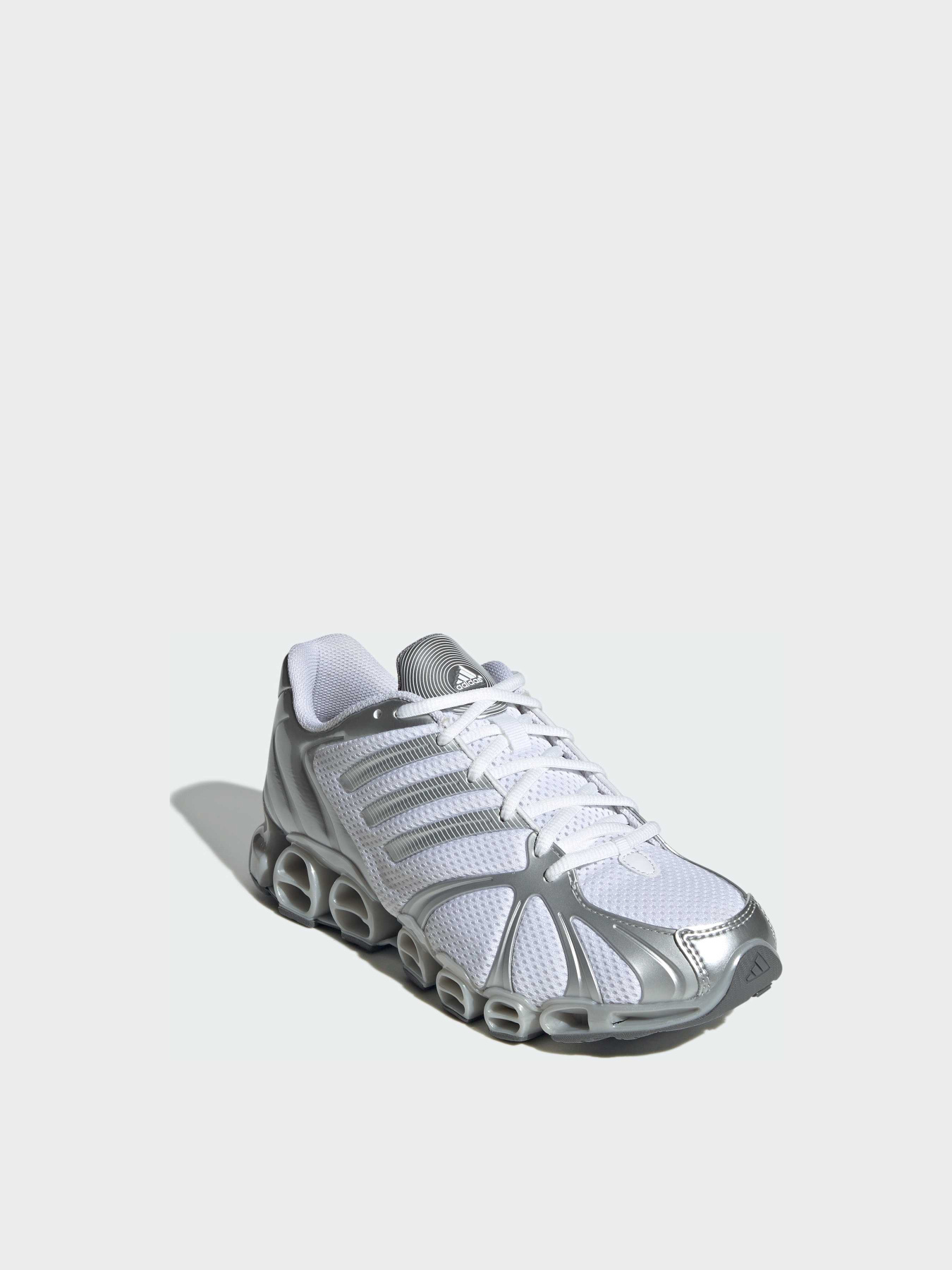 Кроссовки Adidas модель JQ0555 Фото