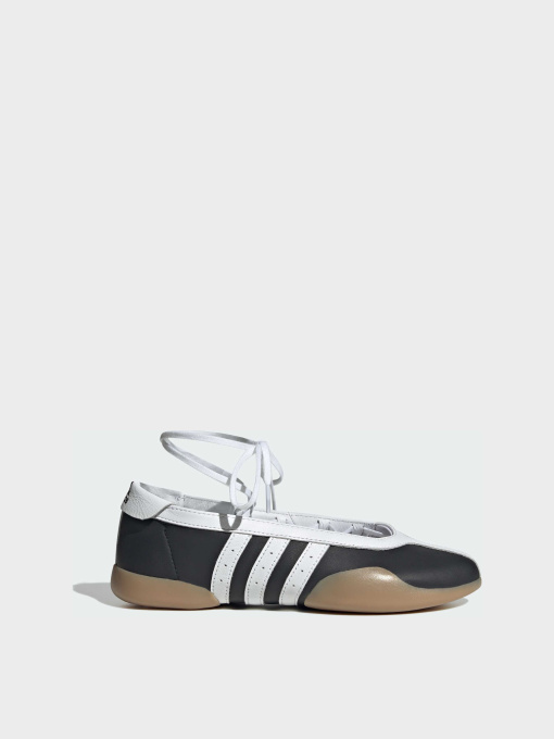 Туфли и лоферы Adidas модель JR7031 Фото