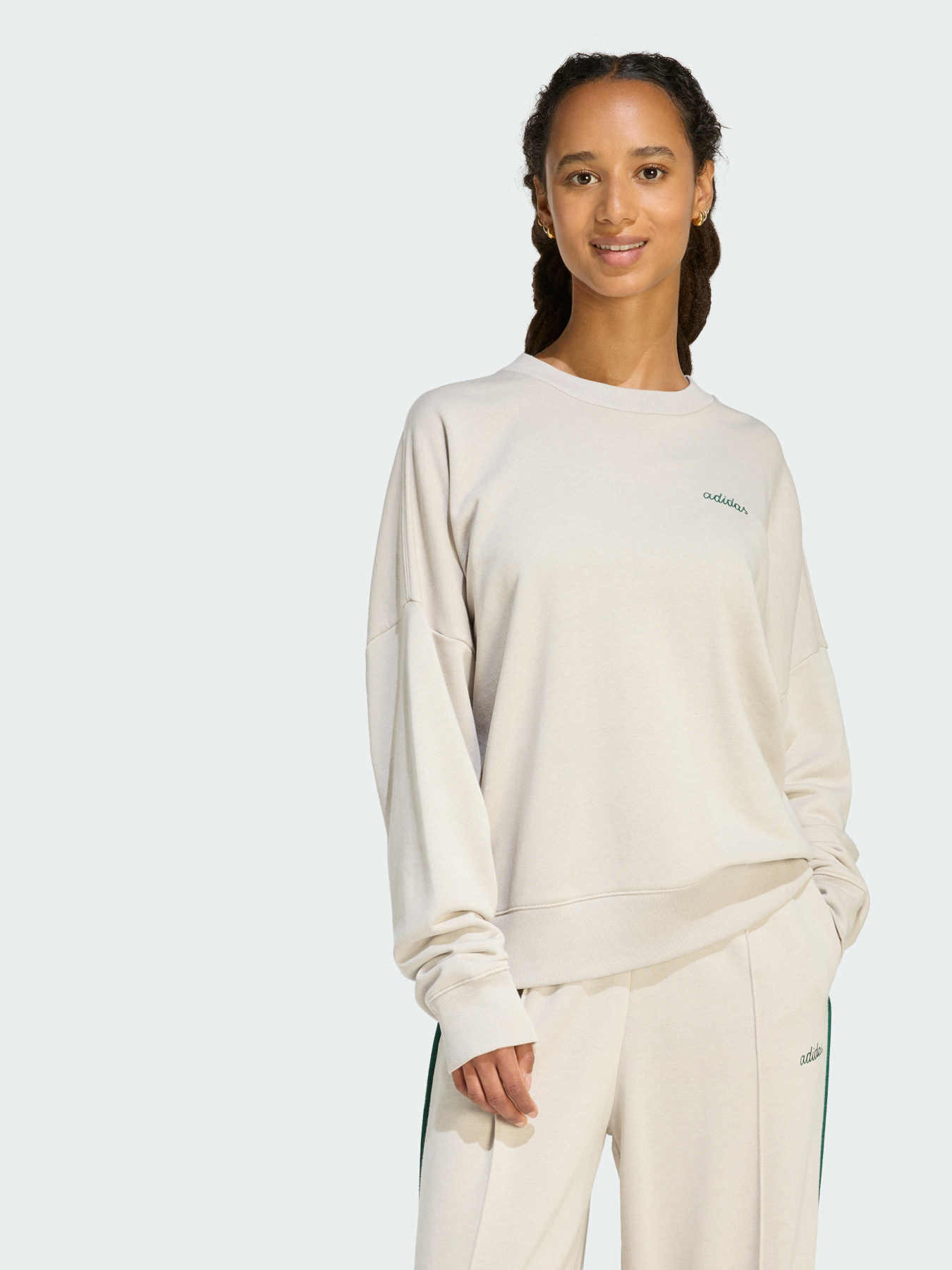 Худи и свитшоты Adidas модель JZ0196 Худи и свитшоты Adidas модель JZ0196 Фото