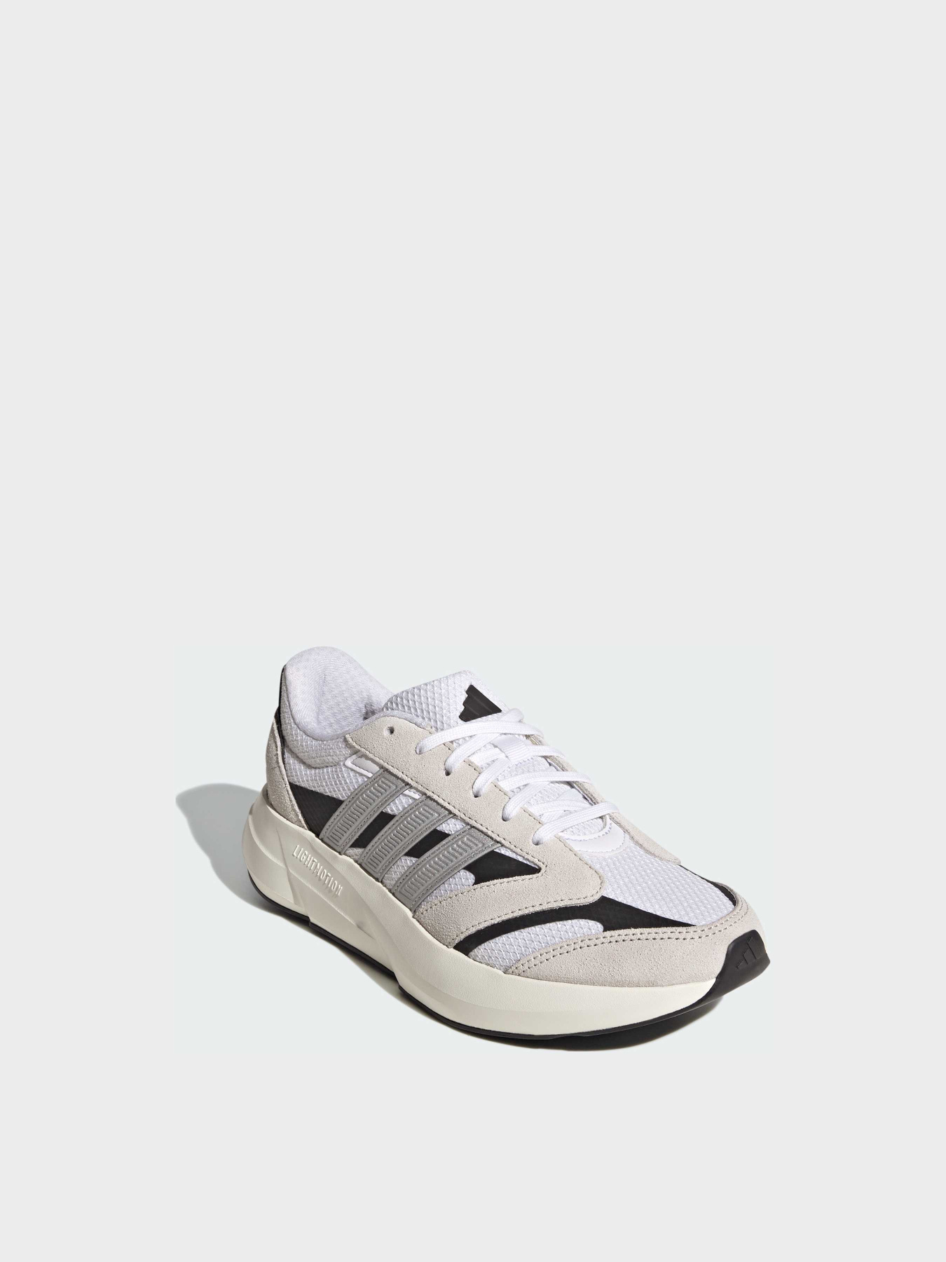 Кросівки Adidas модель JQ9639 Кросівки Adidas модель JQ9639 Фото