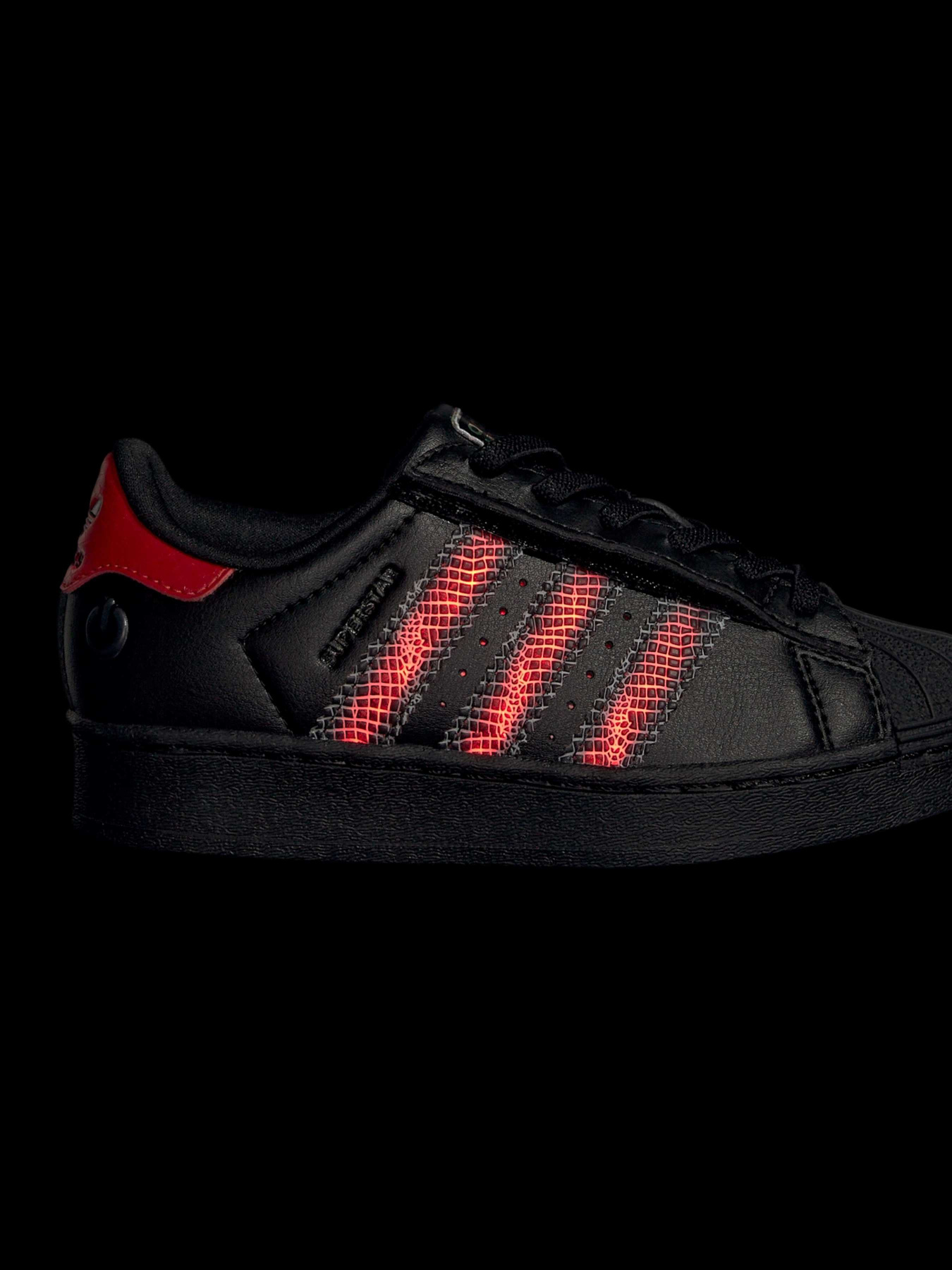Кеди Adidas Superstar модель IH6388 Кеди Adidas Superstar модель IH6388 Фото