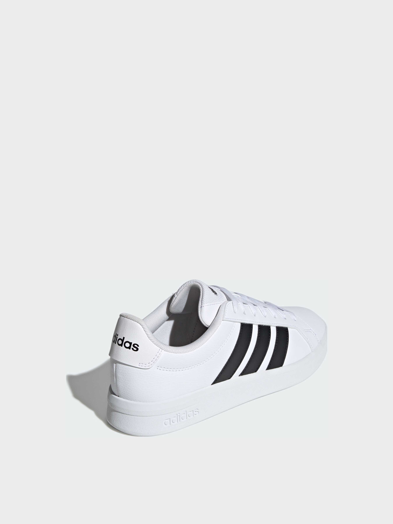 Кеди Adidas Grand Court модель JR4613 Кеди Adidas Grand Court модель JR4613 Фото