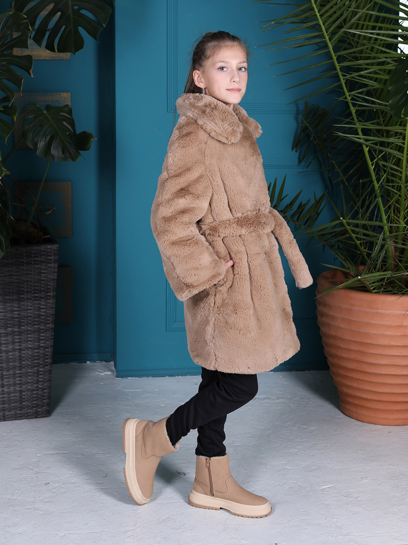 Куртки и дубленки ISSA Plus модель CD-485_beige Фото