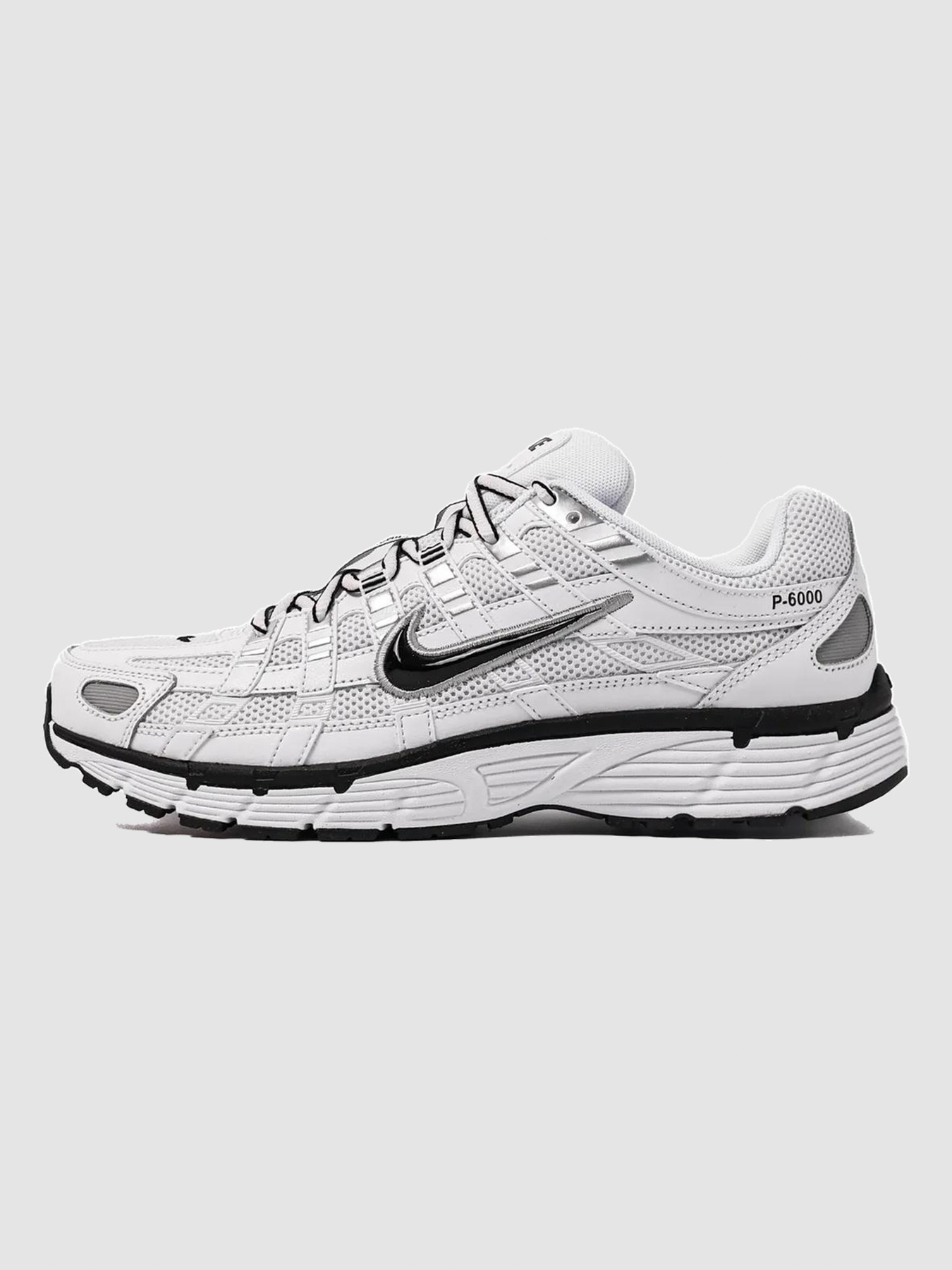 Кроссовки NIKE P-6000 модель CD6404-107 Фото
