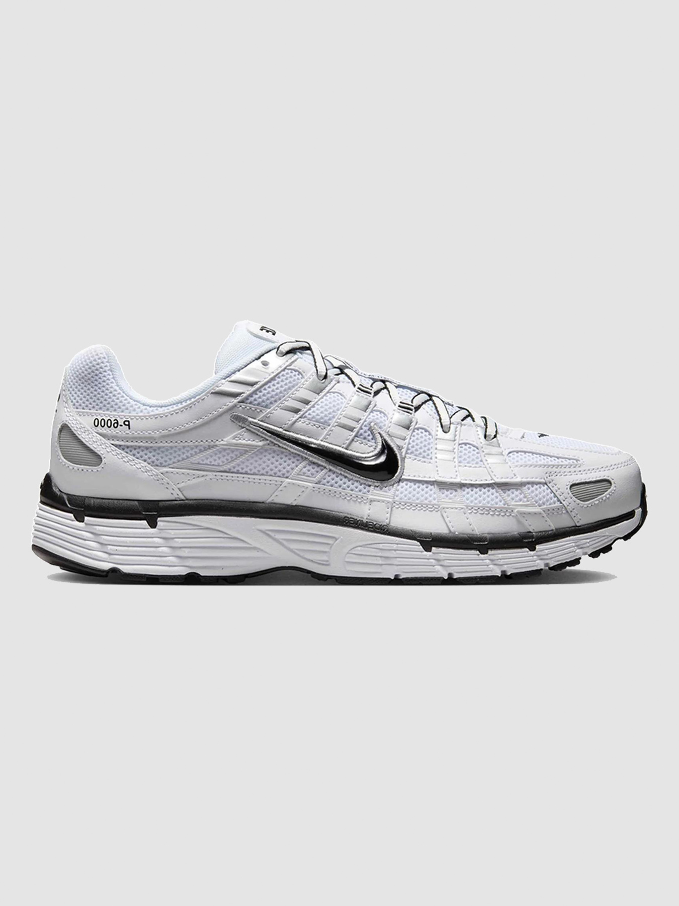 Кроссовки NIKE P-6000 модель CD6404-107 Фото