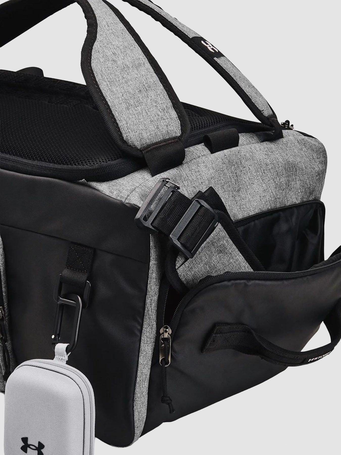 Сумки Under Armour Contain Duo Md Bp Duffle 50L модель 1381919-025 Сумки Under Armour Contain Duo Md Bp Duffle 50L модель 1381919-025 Фото
