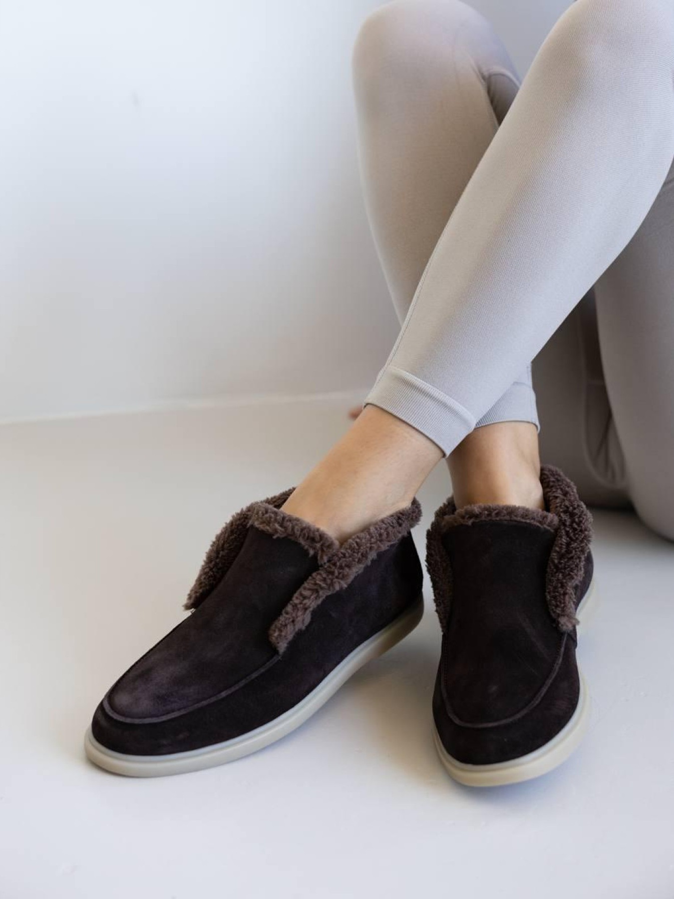 Туфлі та лофери 105.store модель P_230375-S37_230375 Туфлі та лофери 105.store модель P_230375-S37_230375 Фото