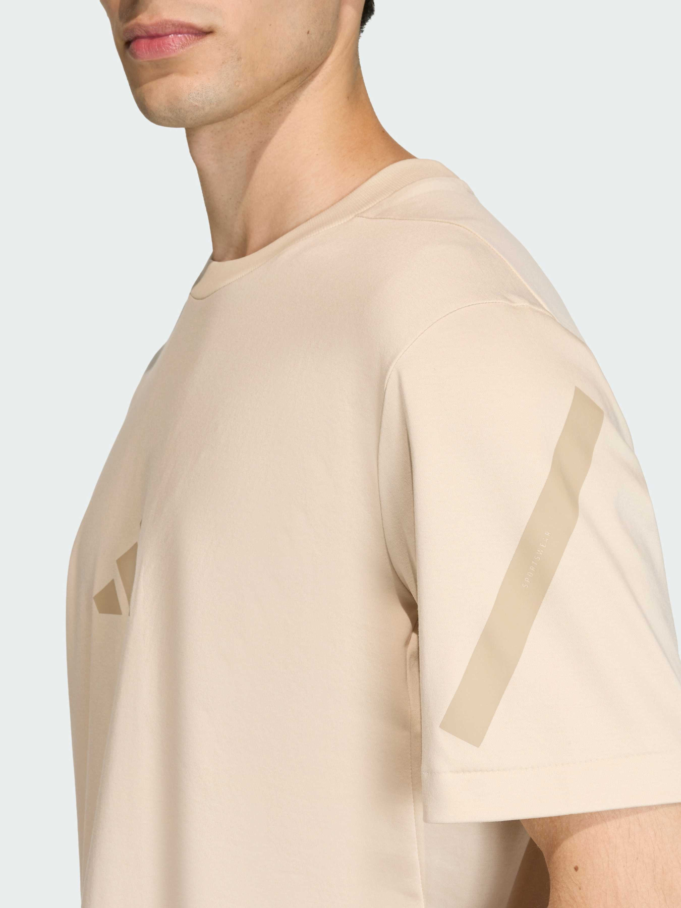 Футболки і поло Adidas ZNE модель KE4694 Футболки і поло Adidas ZNE модель KE4694 Фото