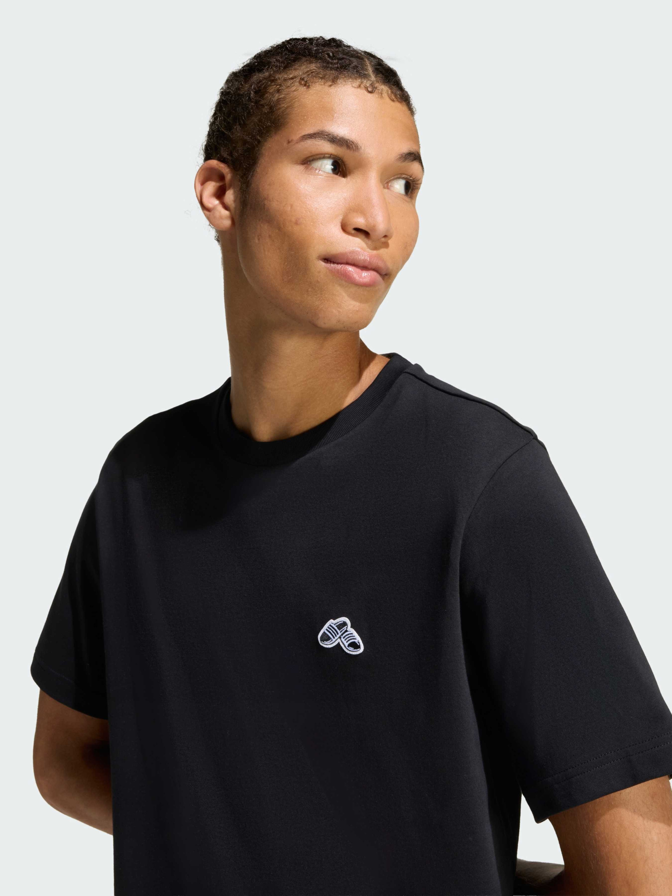 Футболки і поло Adidas модель JZ4997 Фото
