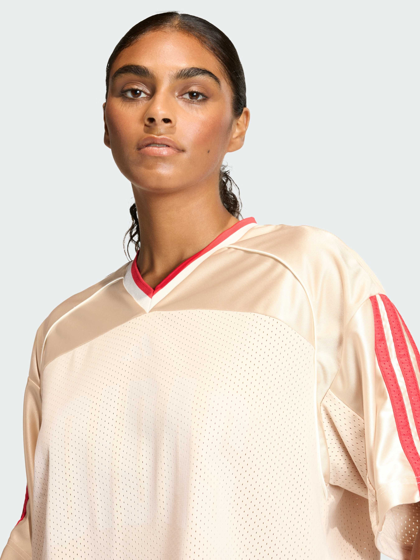 Футболки і поло Adidas модель JZ1073 Футболки і поло Adidas модель JZ1073 Фото