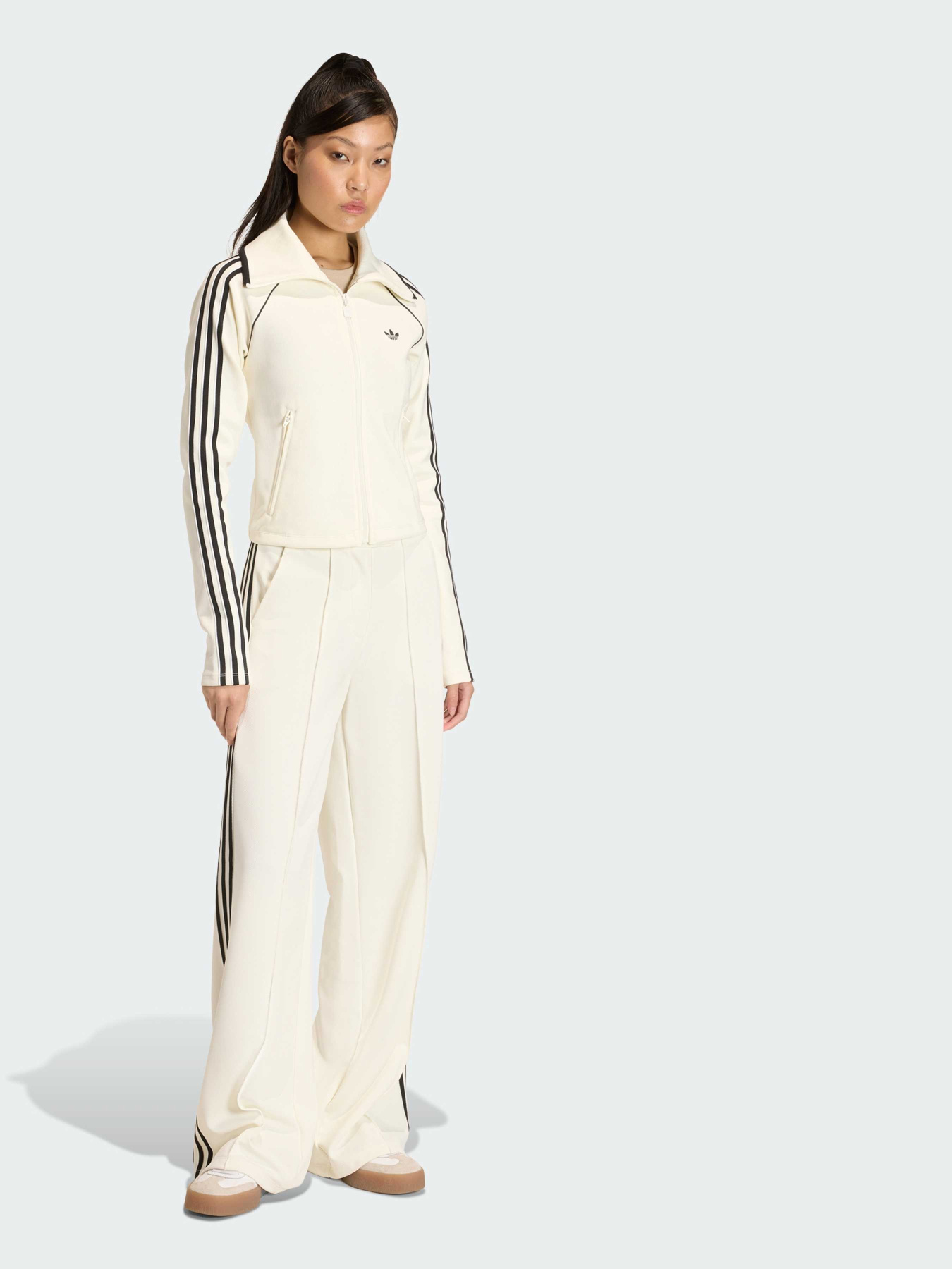 Худи и свитшоты Adidas модель KD2965 Фото