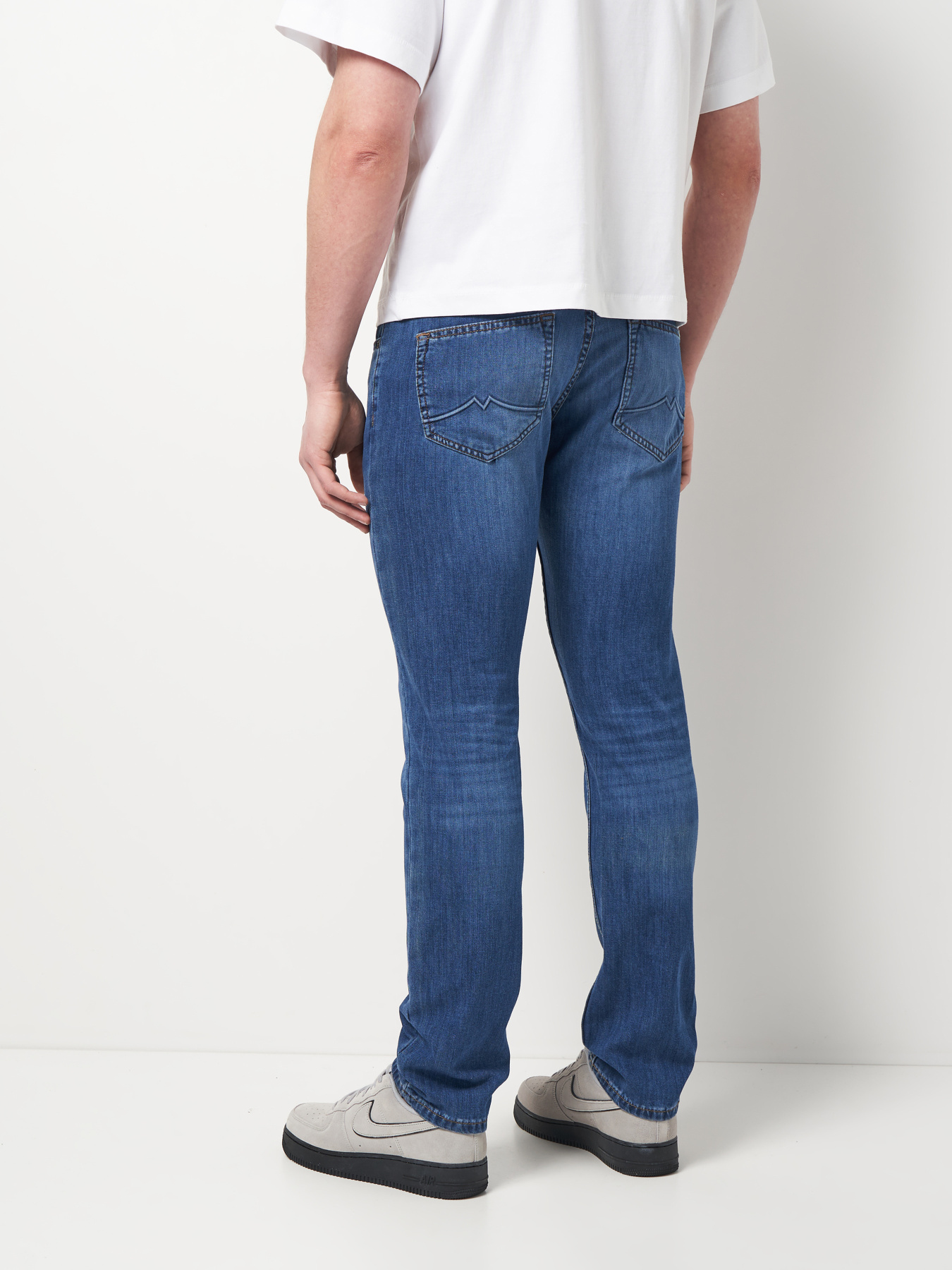 Джинси Mustang Jeans Oregon Tapered модель 1012181 Фото