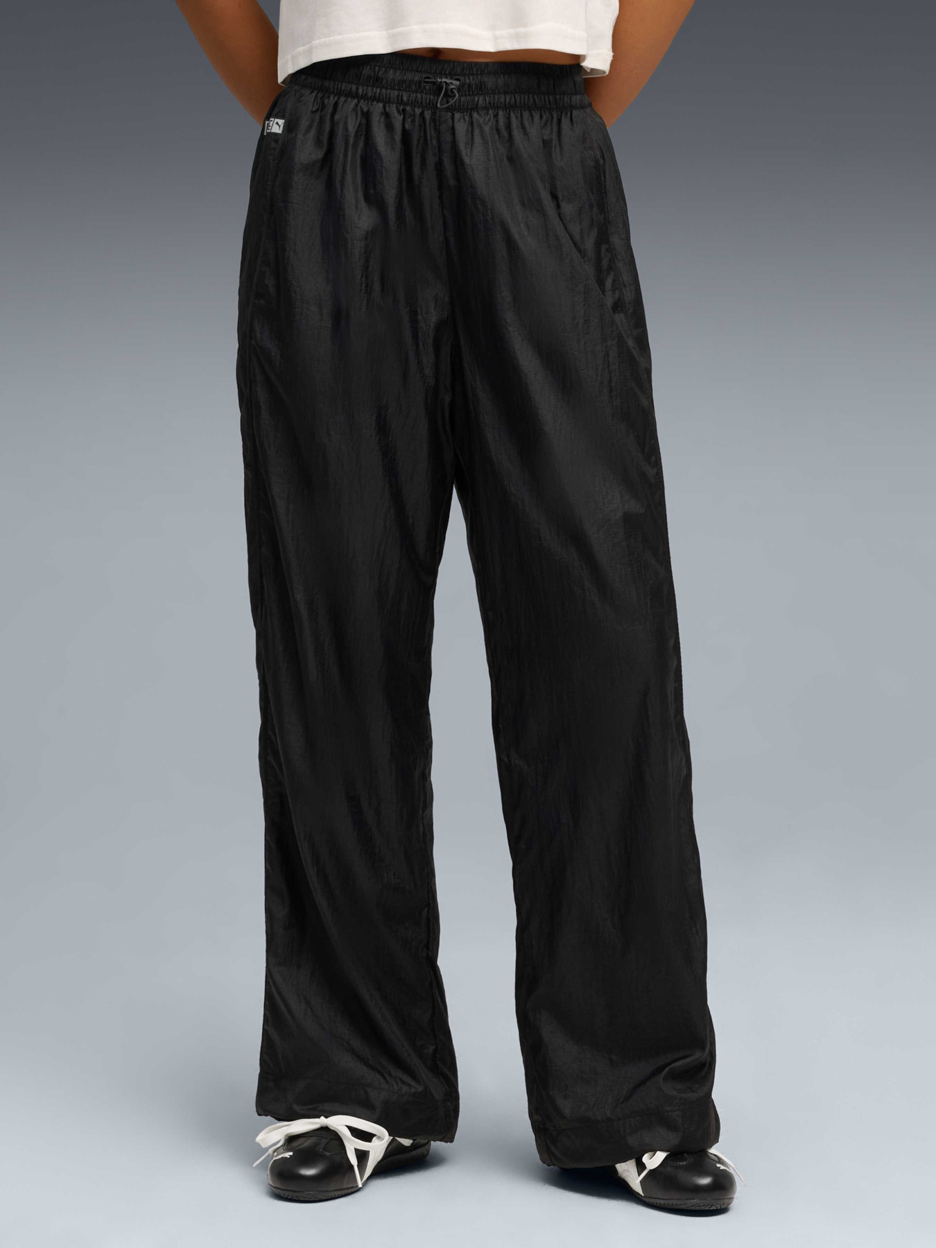 Брюки PUMA x Rosé T7 Track Pants модель 633796 Брюки PUMA x Rosé T7 Track Pants модель 633796 Фото
