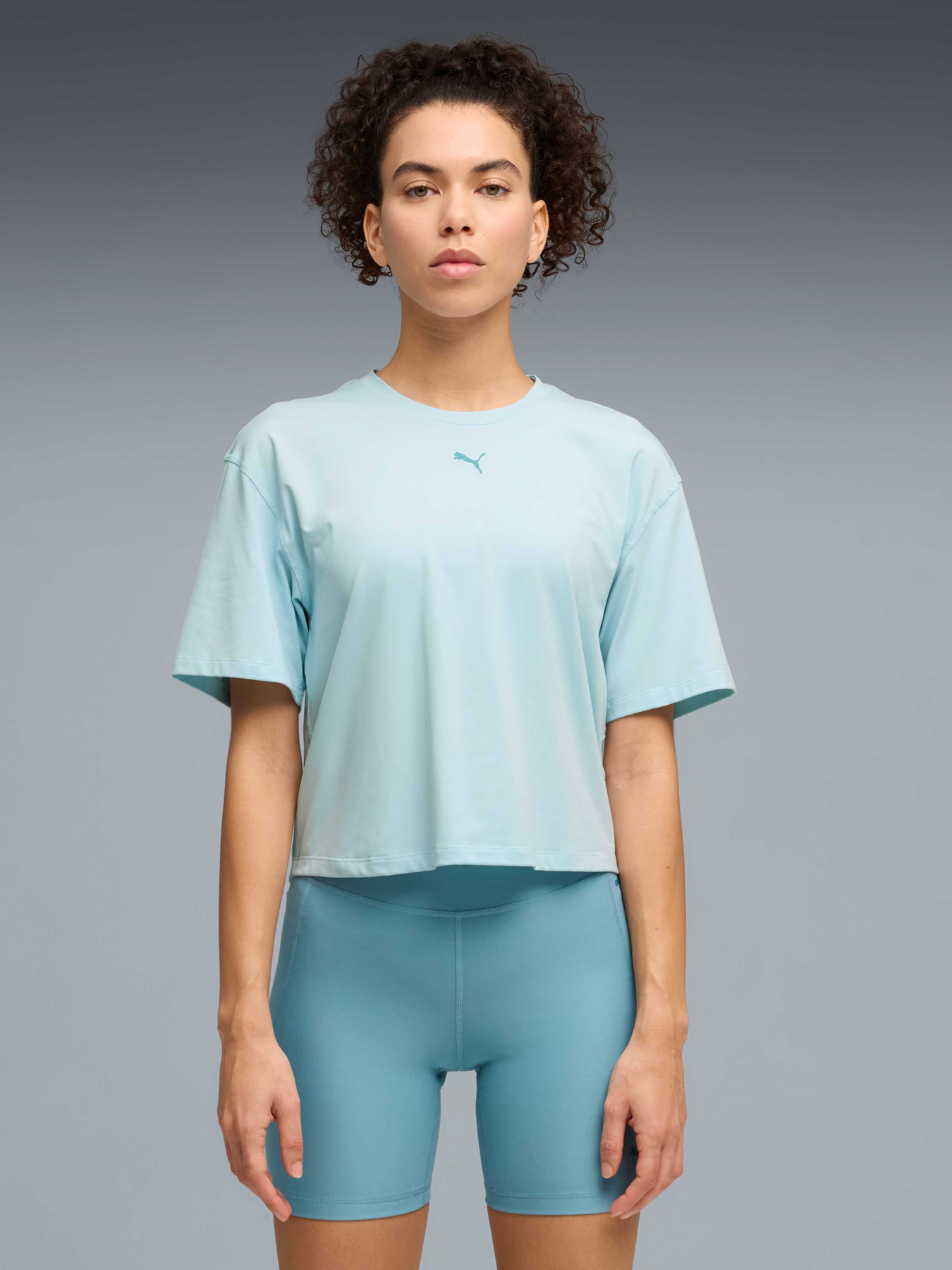 Футболки и поло PUMA W Cloudspun Relaxed Tee модель 527457 Футболки и поло PUMA W Cloudspun Relaxed Tee модель 527457 Фото