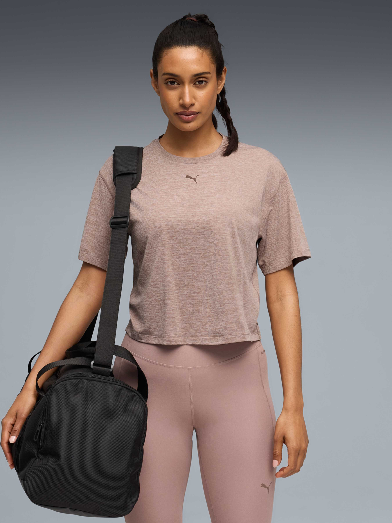 Футболки и поло PUMA W Cloudspun Relaxed Tee модель 527457 Футболки и поло PUMA W Cloudspun Relaxed Tee модель 527457 Фото