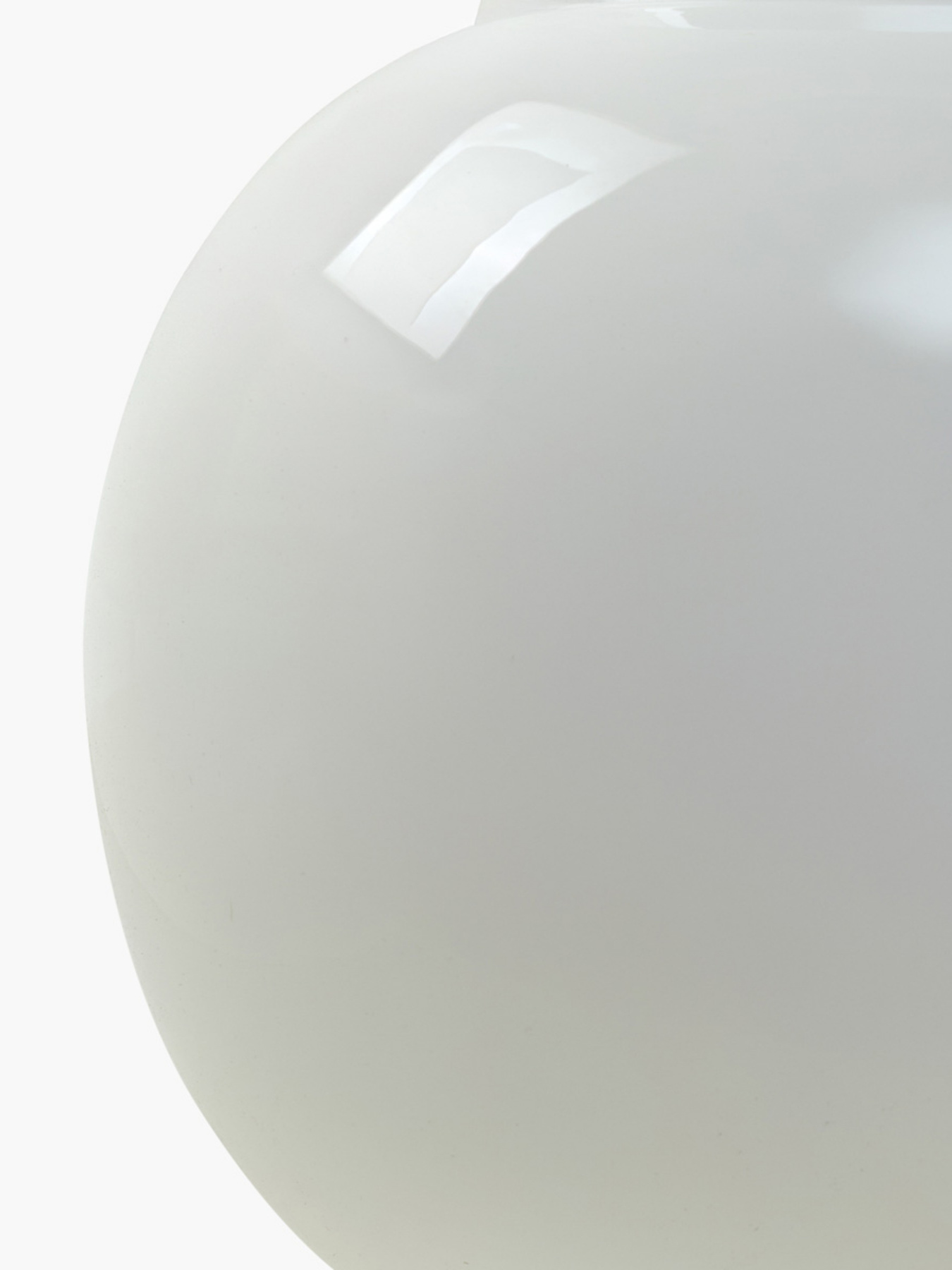 Ваза "Элизиум" железная белая с золотистым MBM HOME модель VB-05 WHITE/GOLD Ваза "Элизиум" железная белая с золотистым MBM HOME модель VB-05 WHITE/GOLD Фото