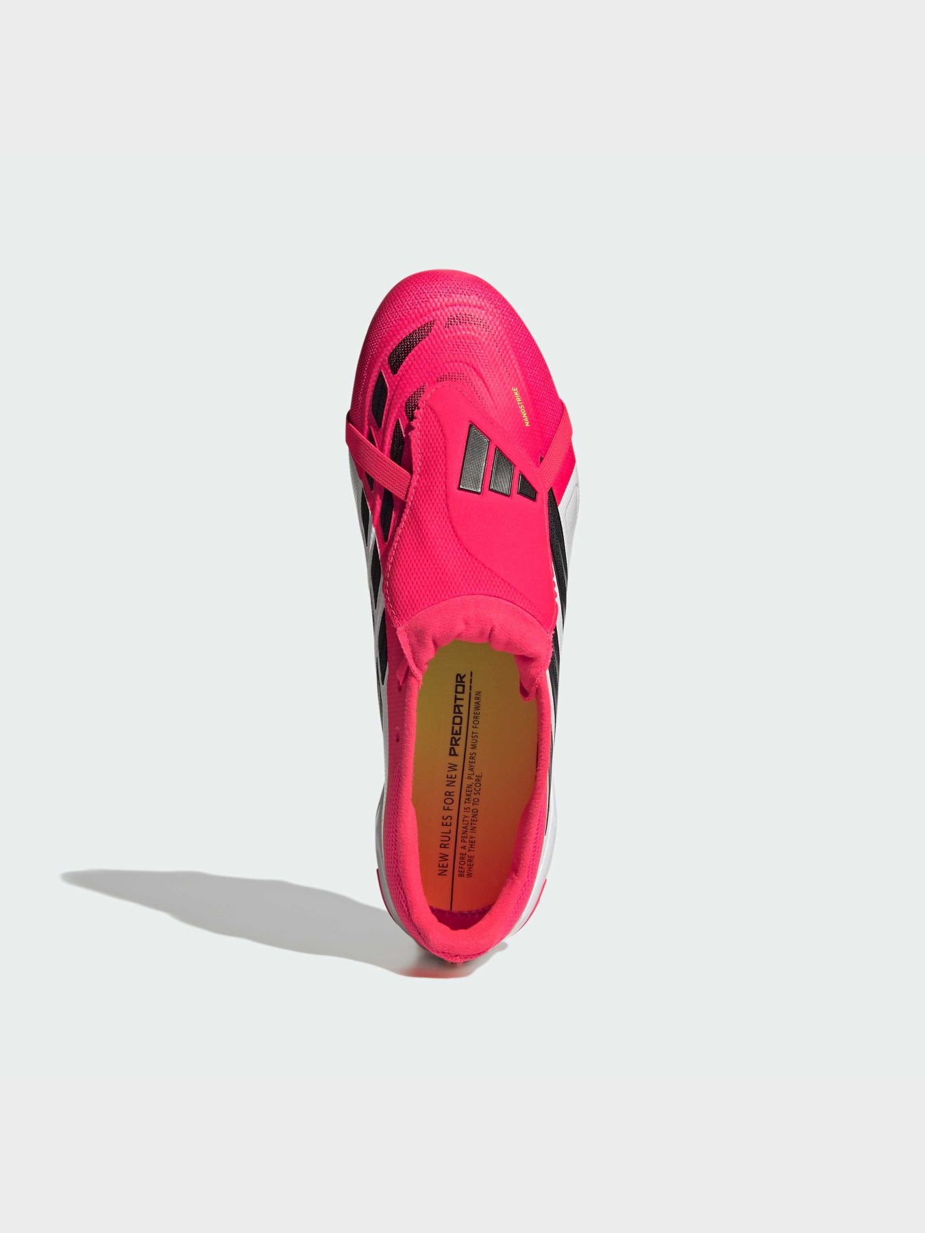 Кроссовки Adidas Predator модель JS0422 Фото