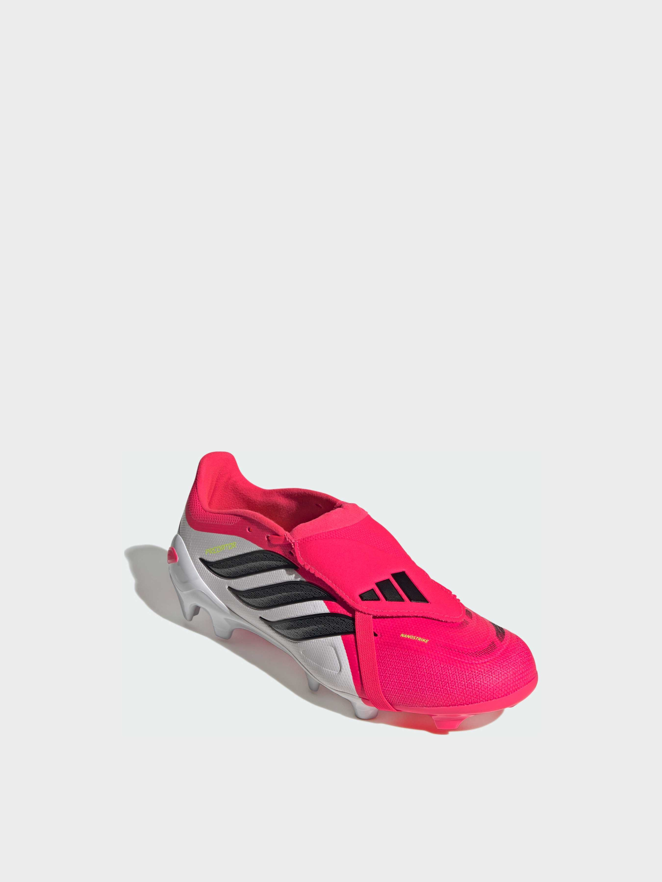 Кроссовки Adidas Predator модель JS0422 Фото