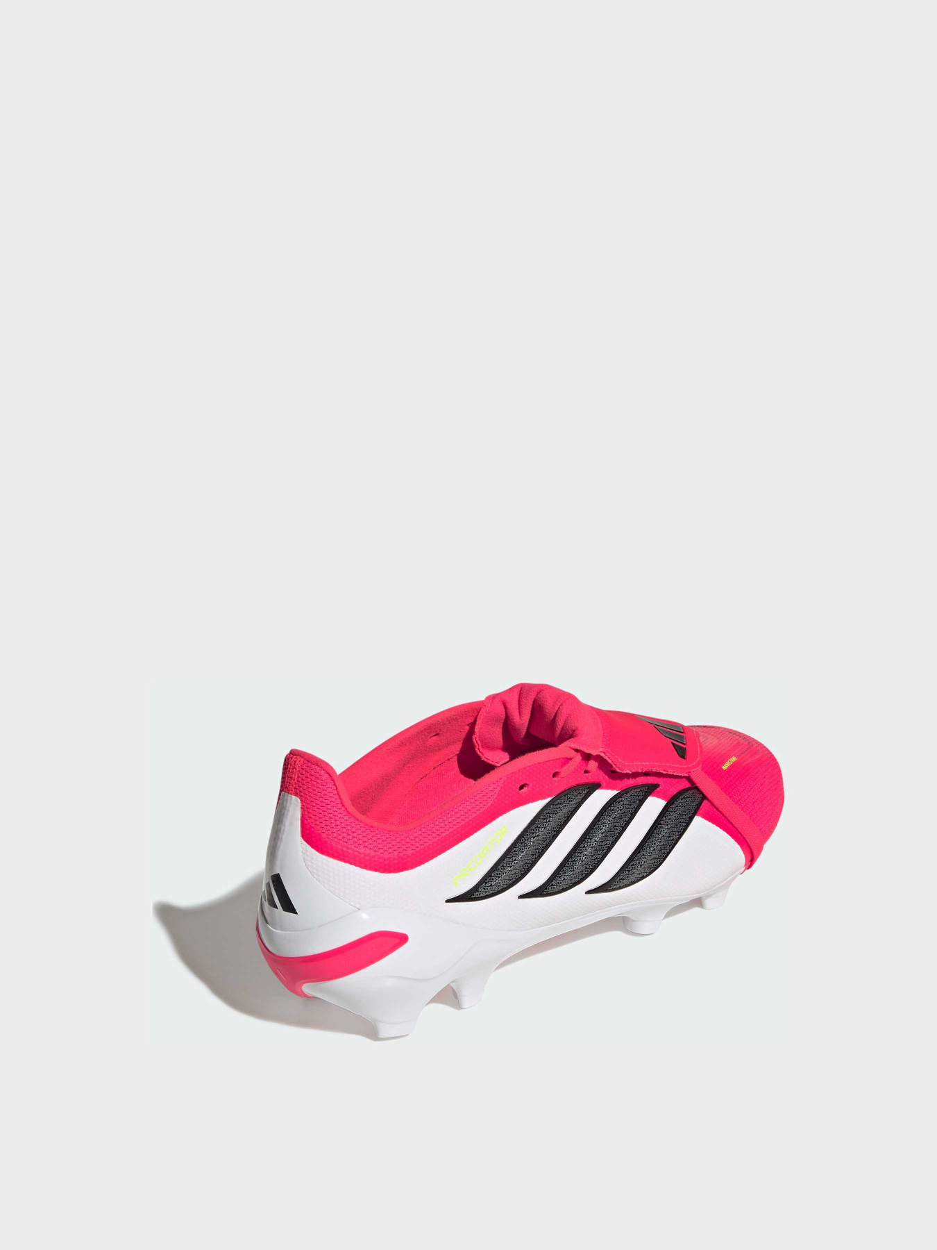 Кроссовки Adidas Predator модель JS0422 Фото