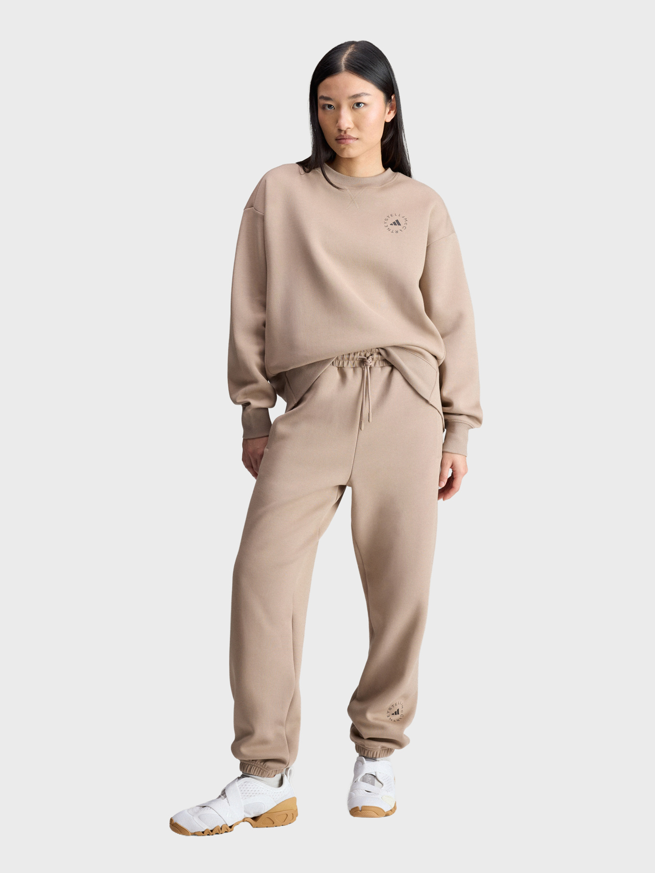 Худи и свитшоты Adidas модель KF8865 Фото
