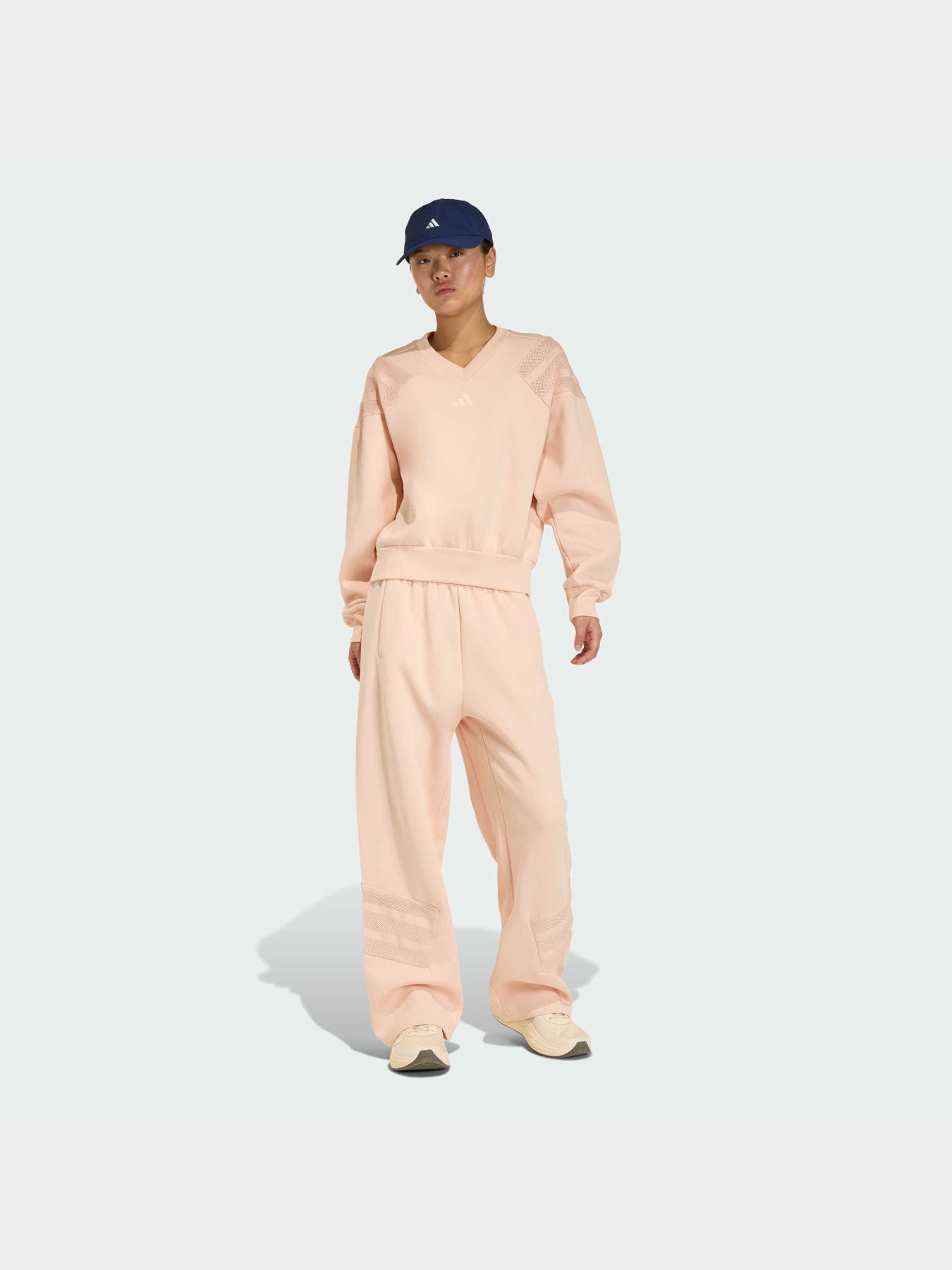 Худи и свитшоты Adidas модель KB4248 Фото