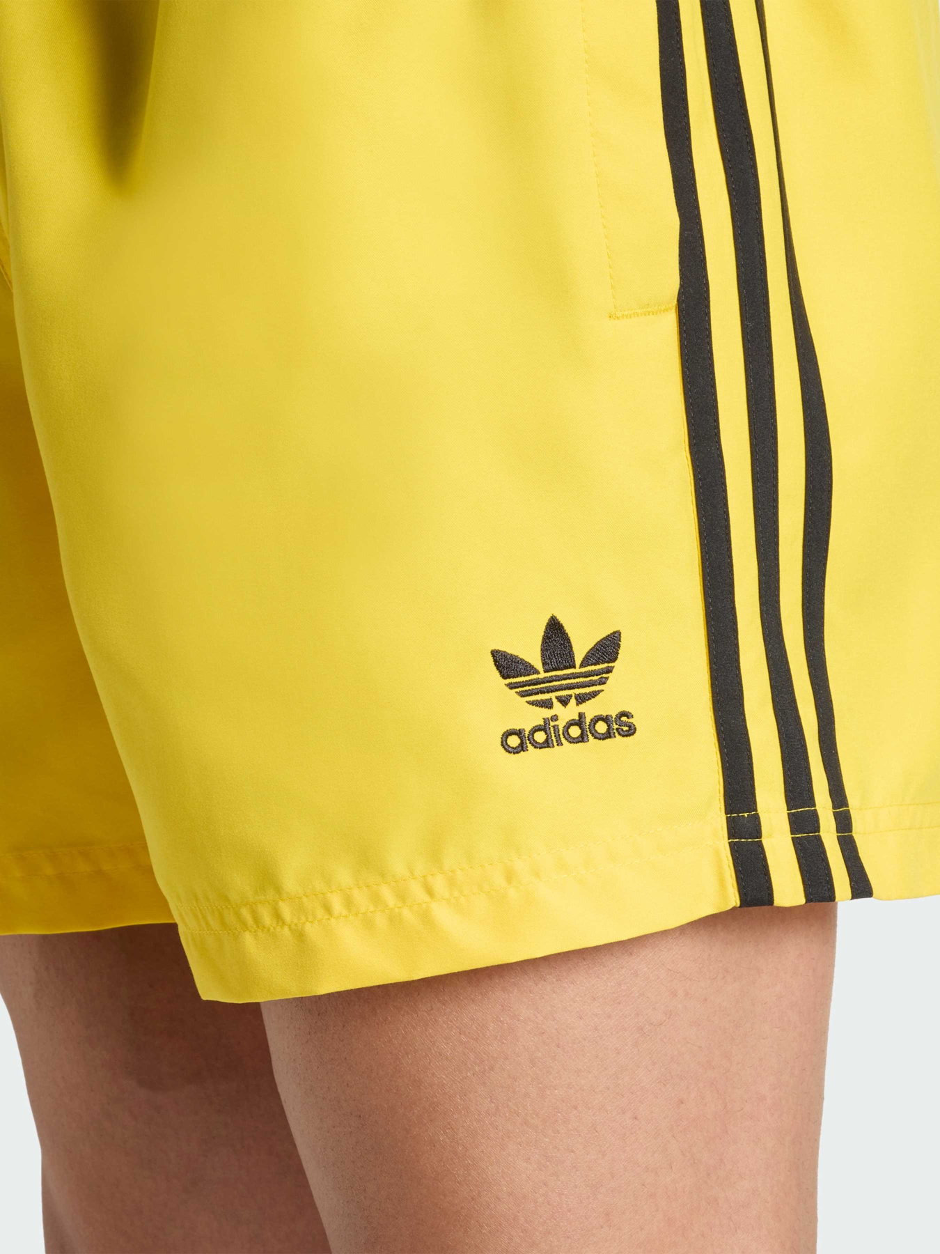 Одяг для пляжу Adidas модель JZ8473 Фото
