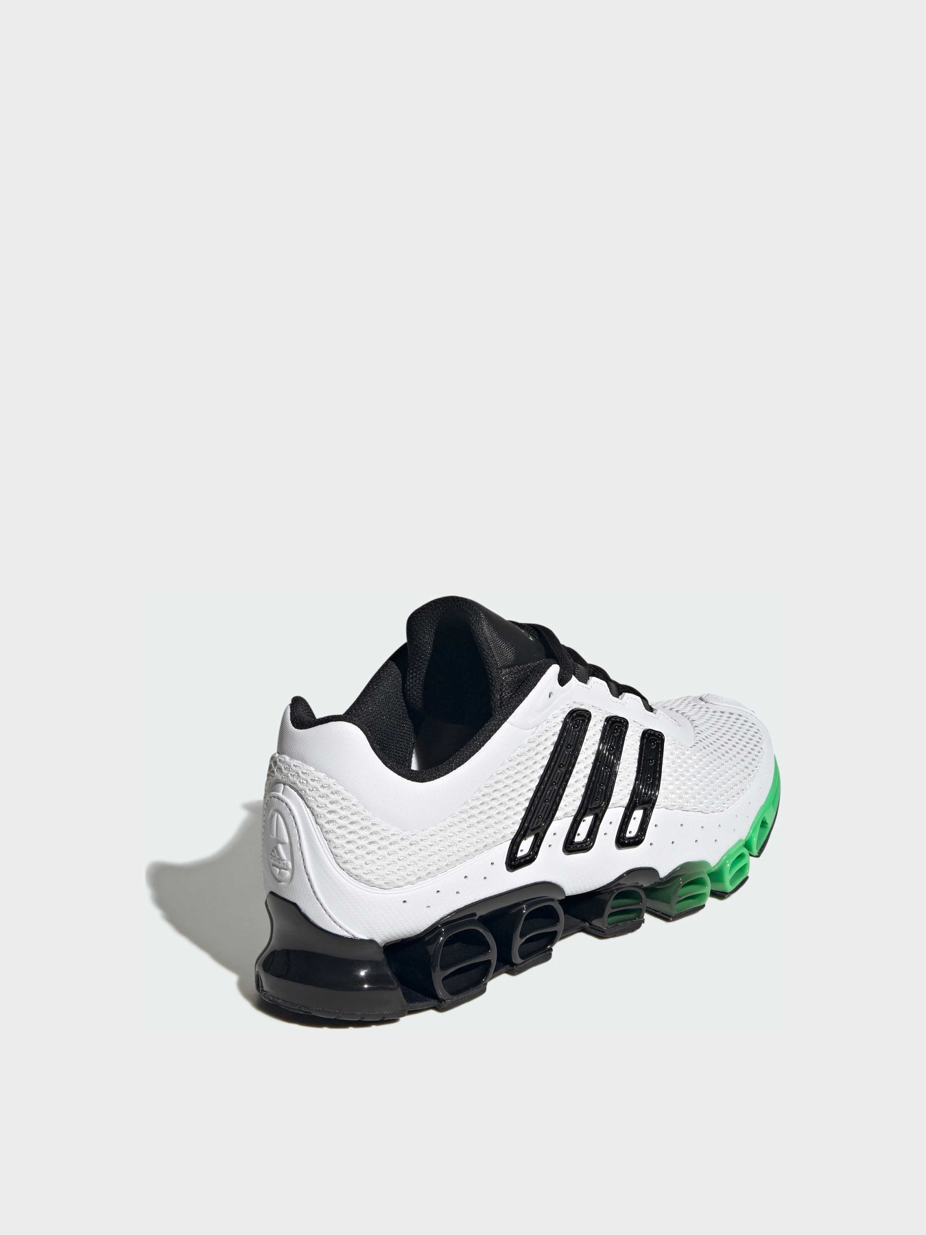 Кроссовки Adidas модель IH9400 Фото