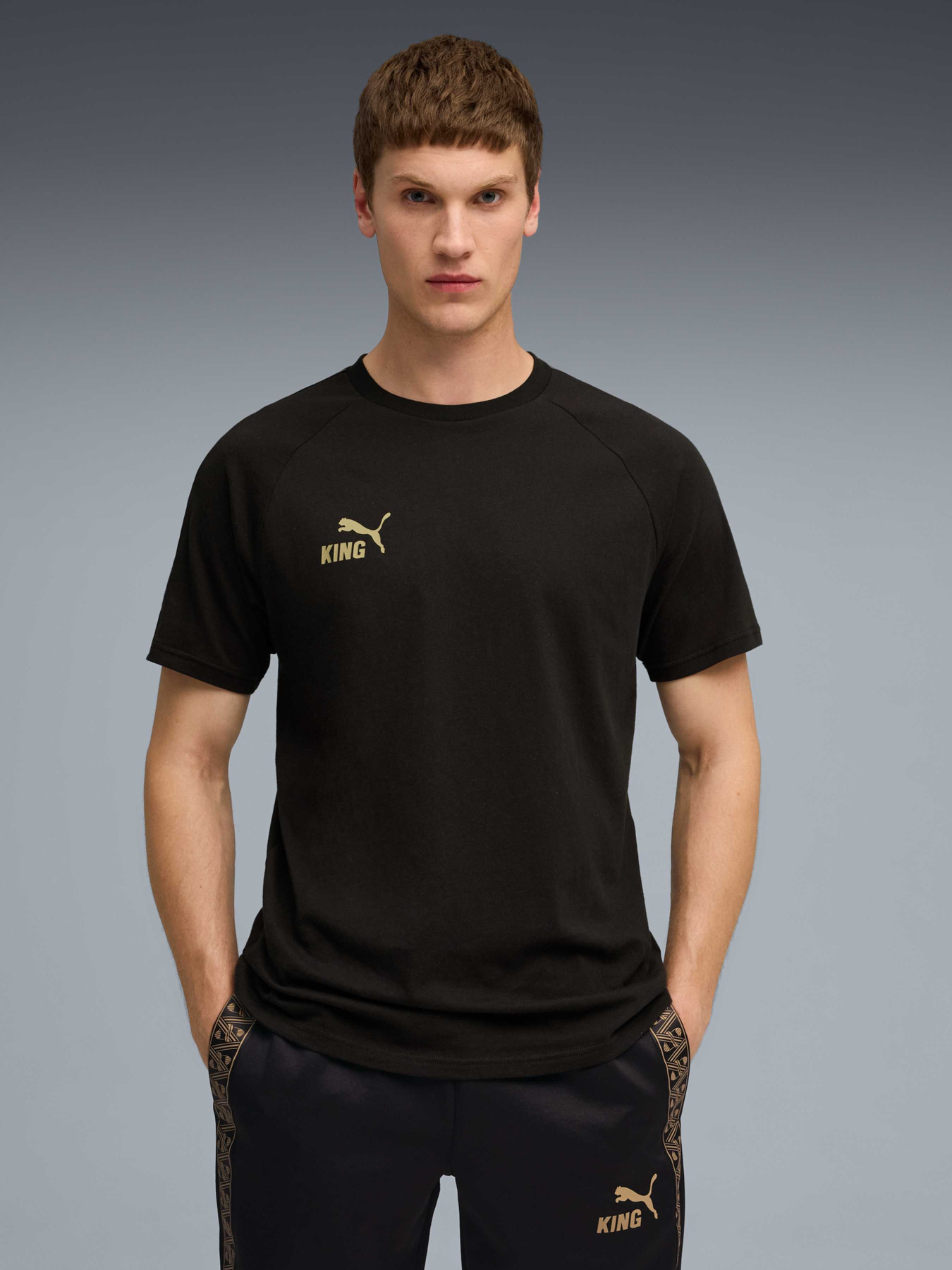 Футболки і поло PUMA King Tee модель 660286 Футболки і поло PUMA King Tee модель 660286 Фото
